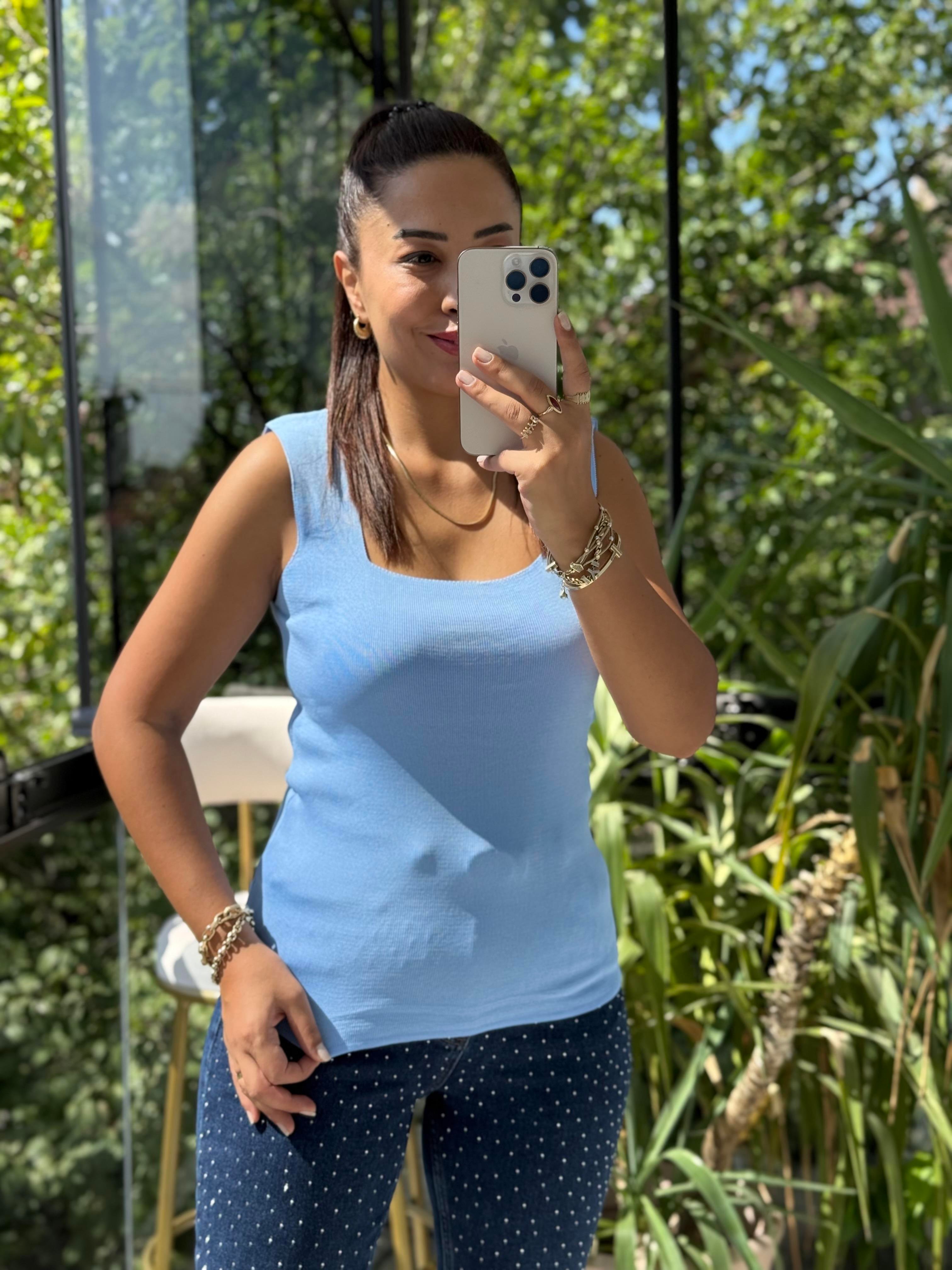 Kare Yaka Atlet Bebe Mavisi