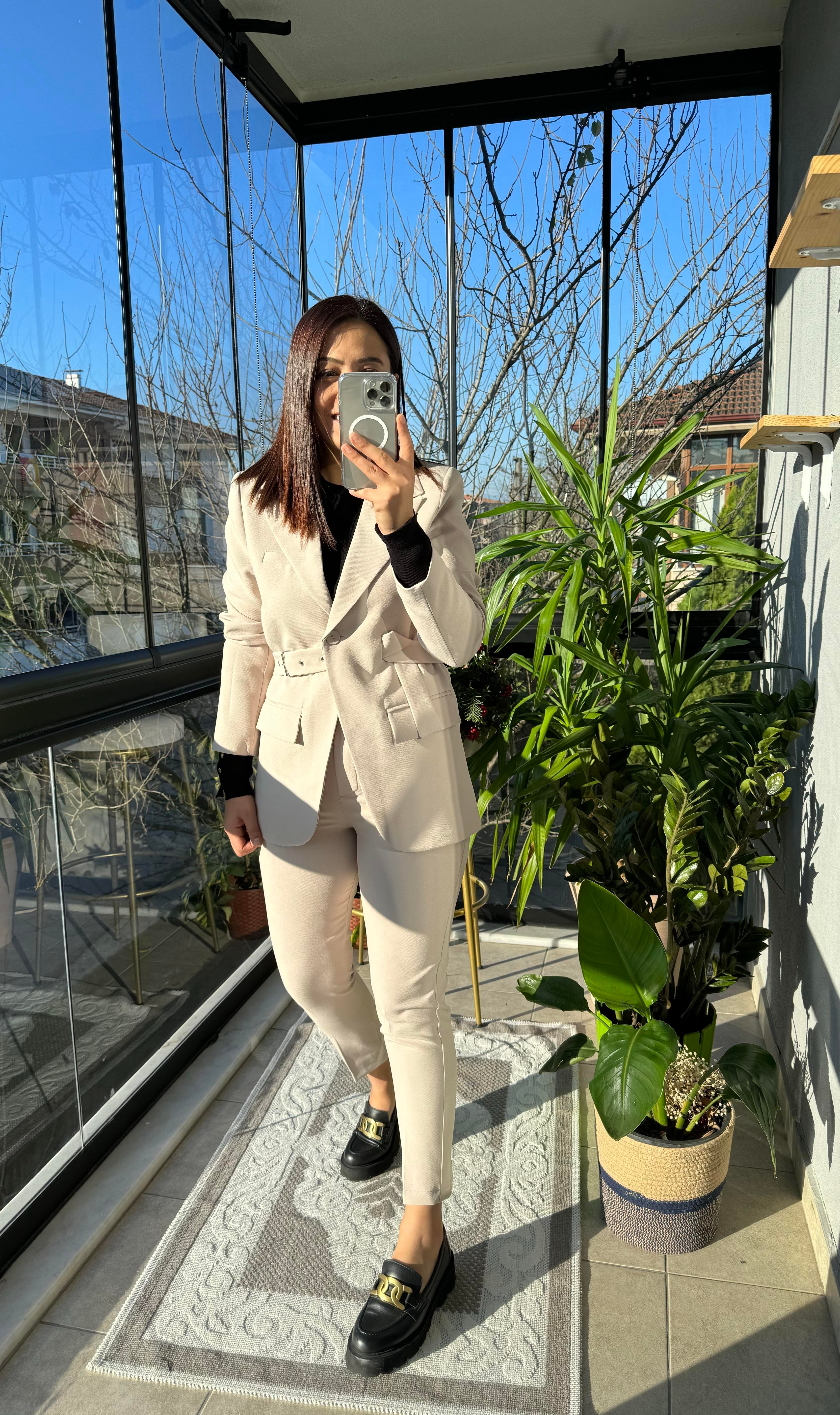 Kemerli Blazer Ceket Taş