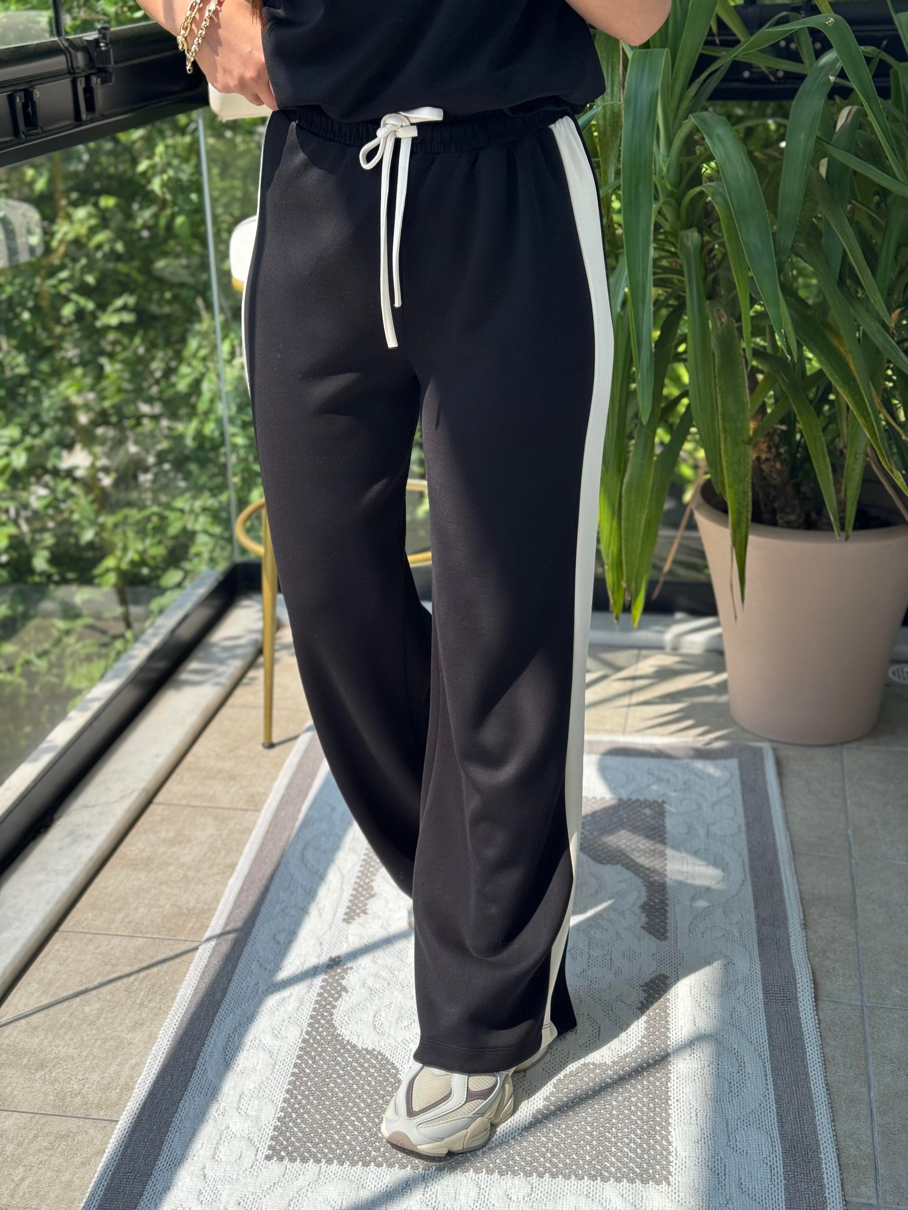 Kısa Kollu Garnili Takım Siyah