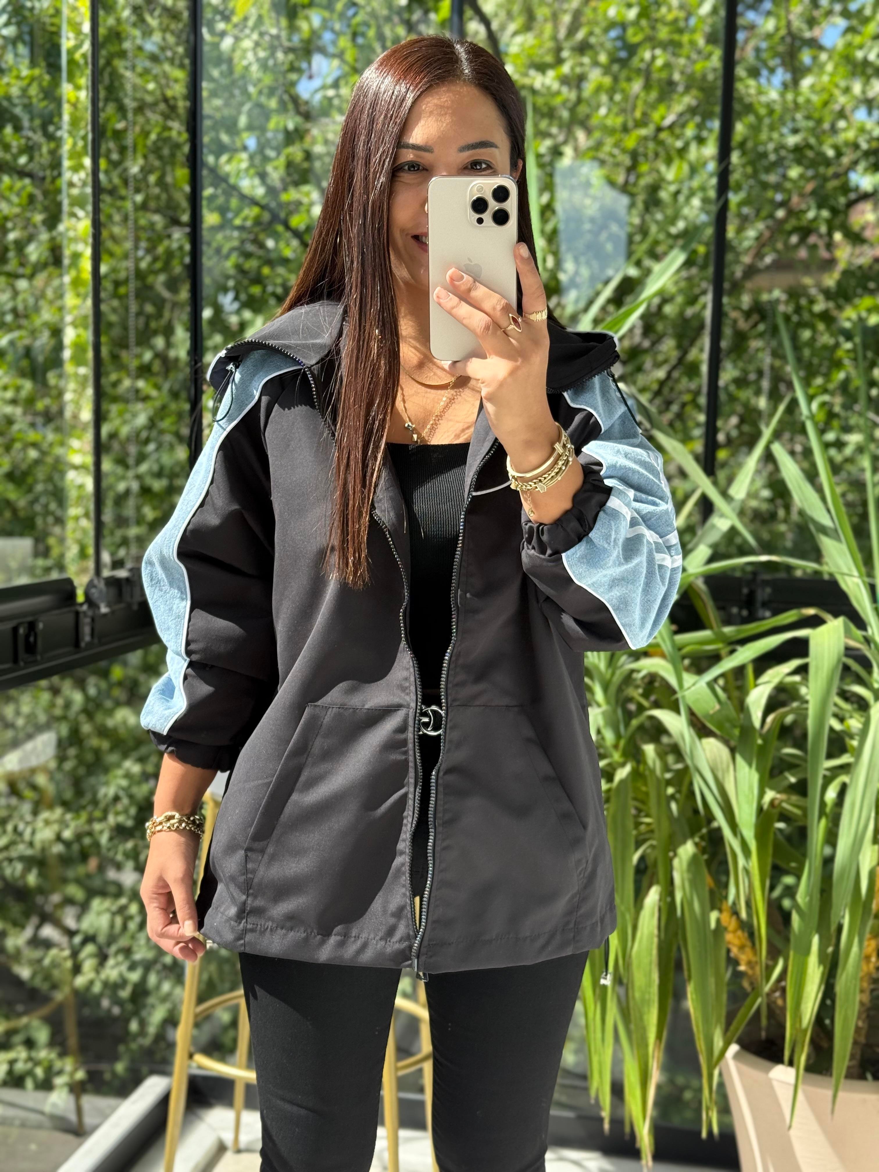 Kolu Çizgili Mix Yağmurluk Siyah