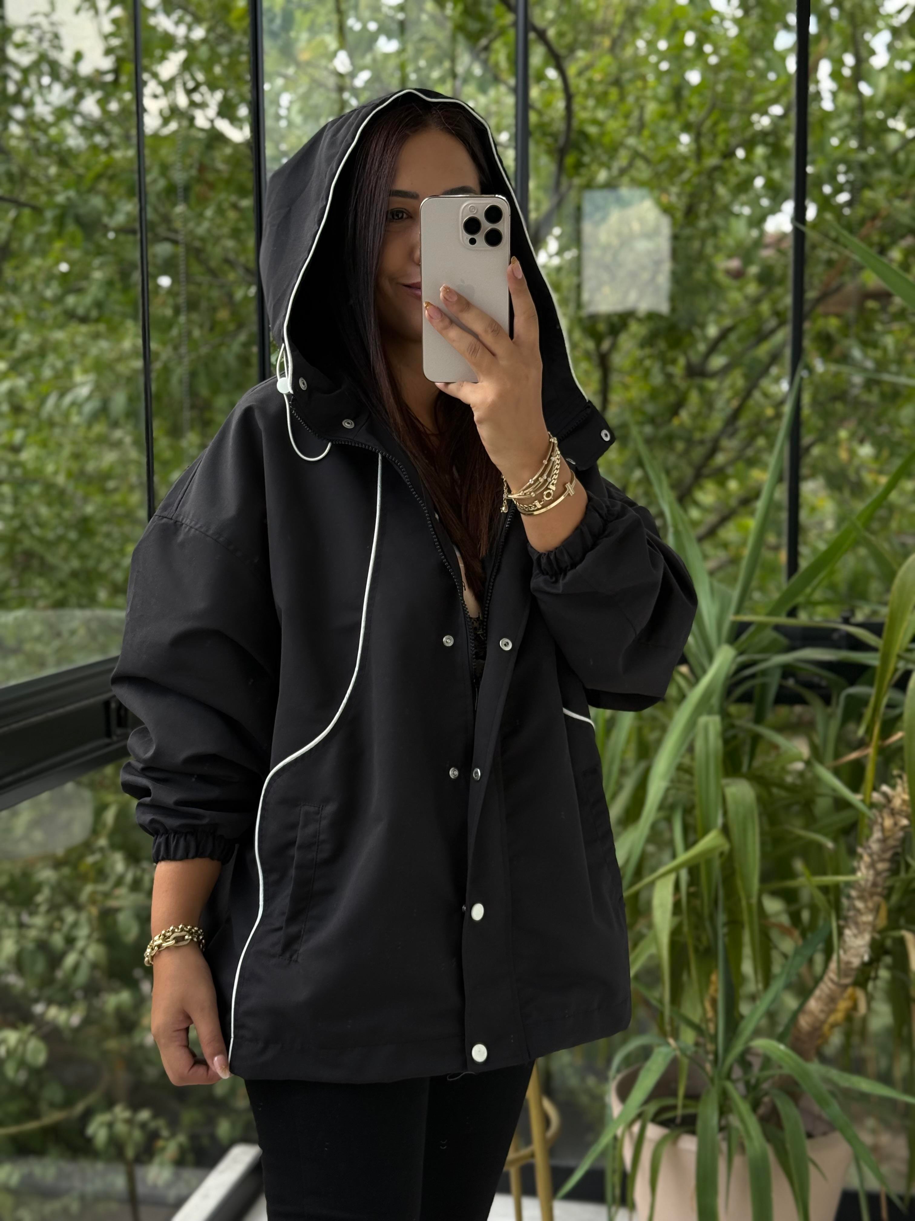 Kontrast Biyeli Ceket Siyah