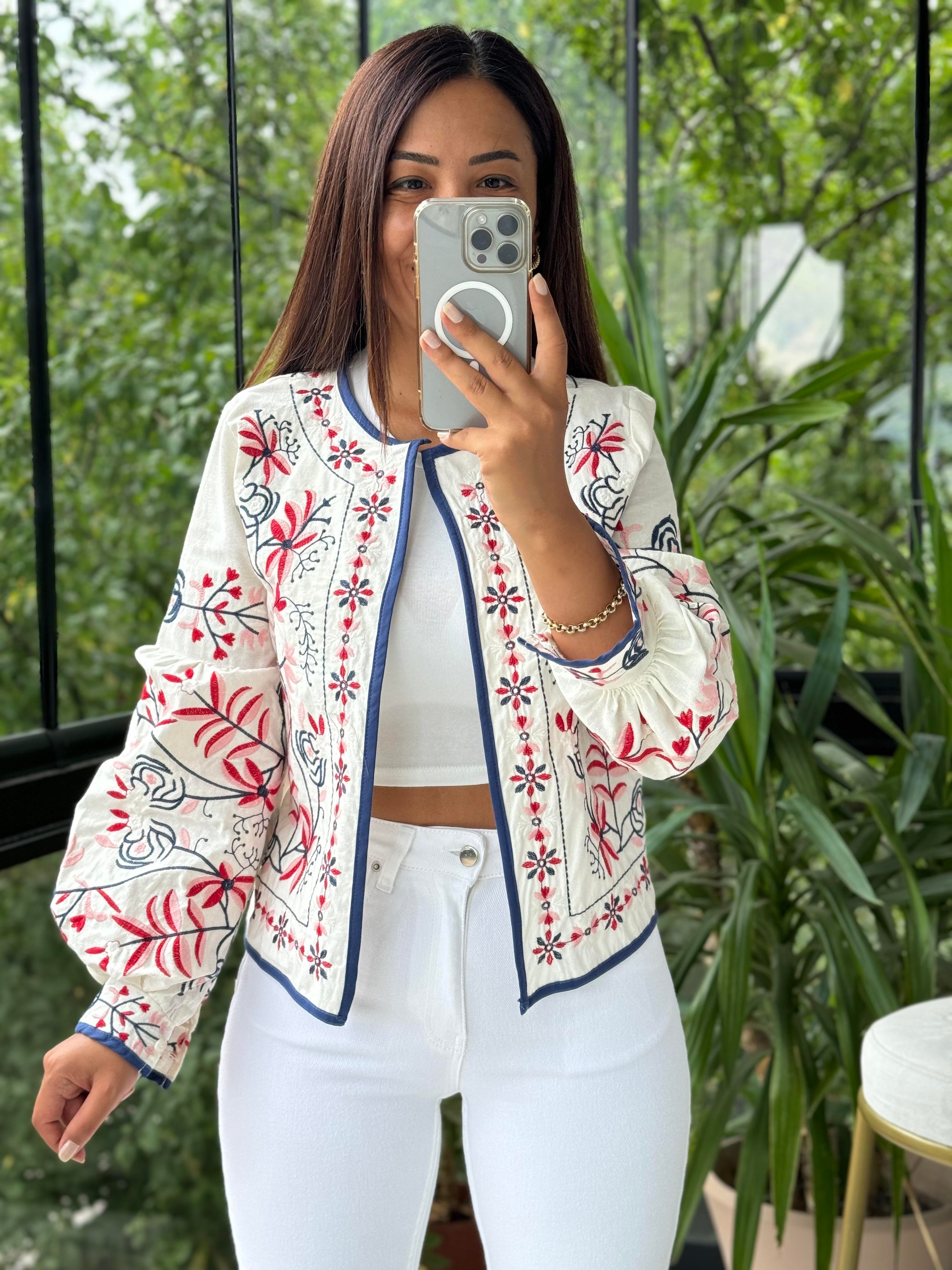 Lüx İşlemeli Ceket Kırmızı