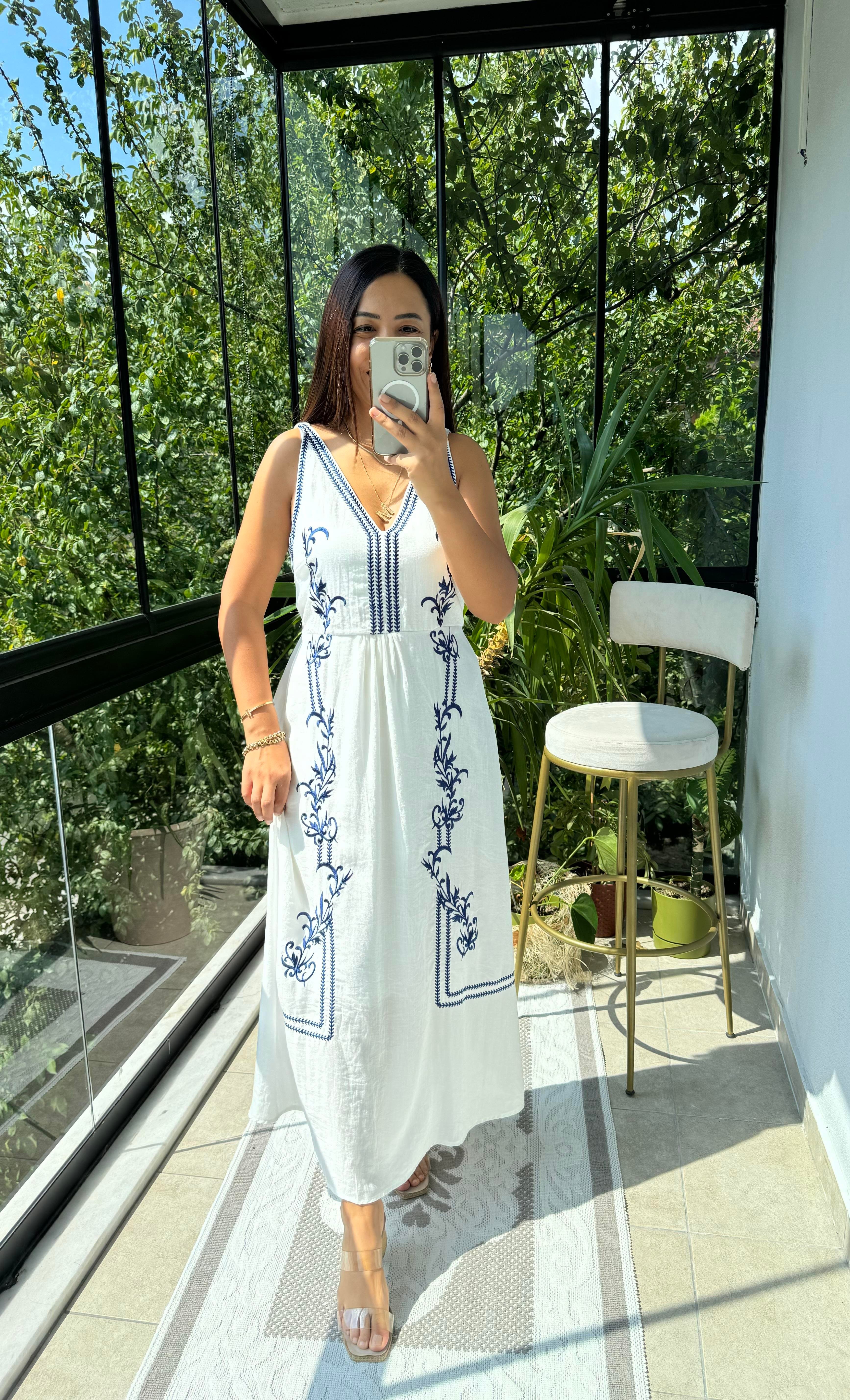 Nakışlı Askılı Elbise Lacivert