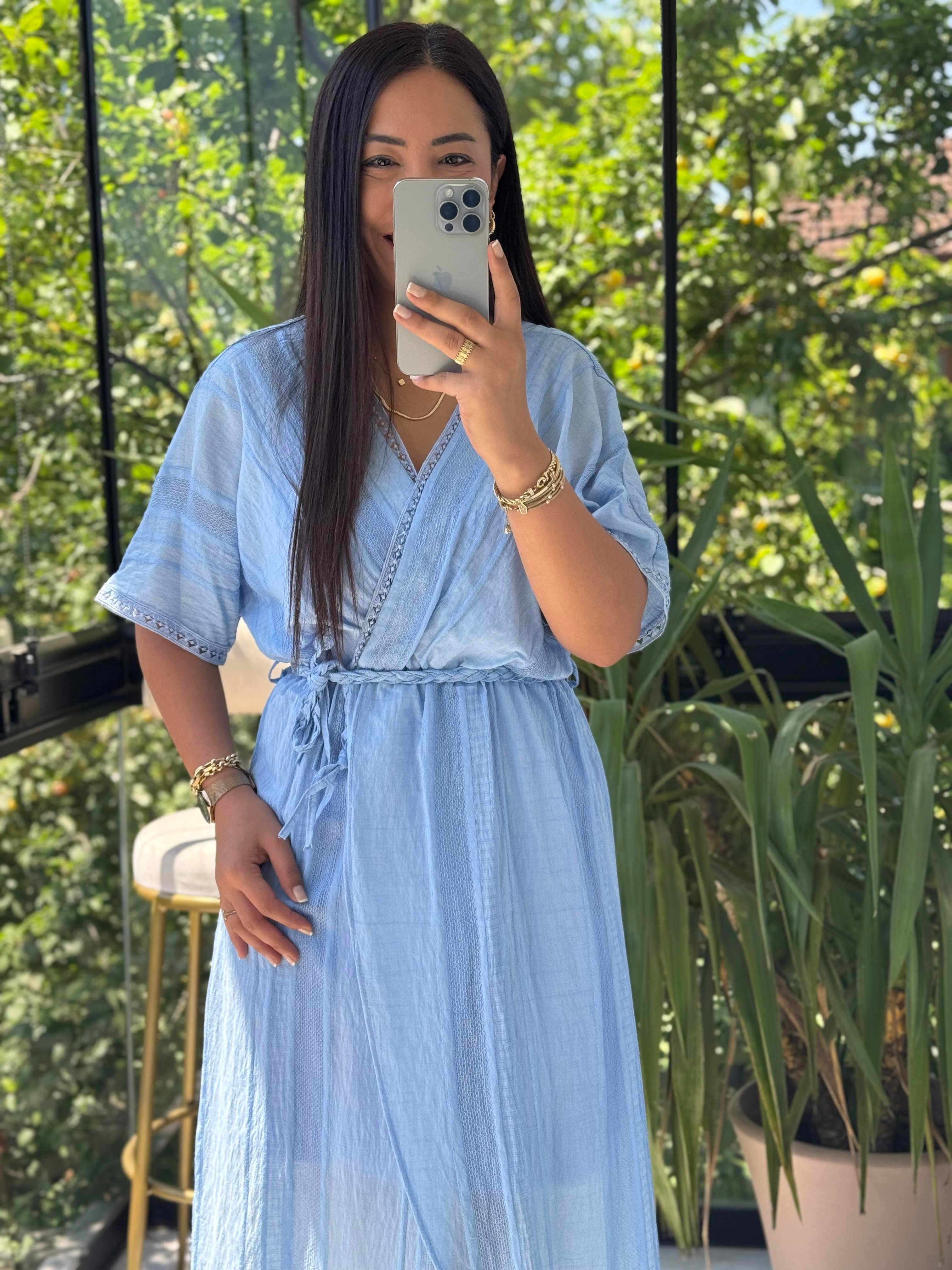 Nakışlı Kruvaze Elbise Mavi