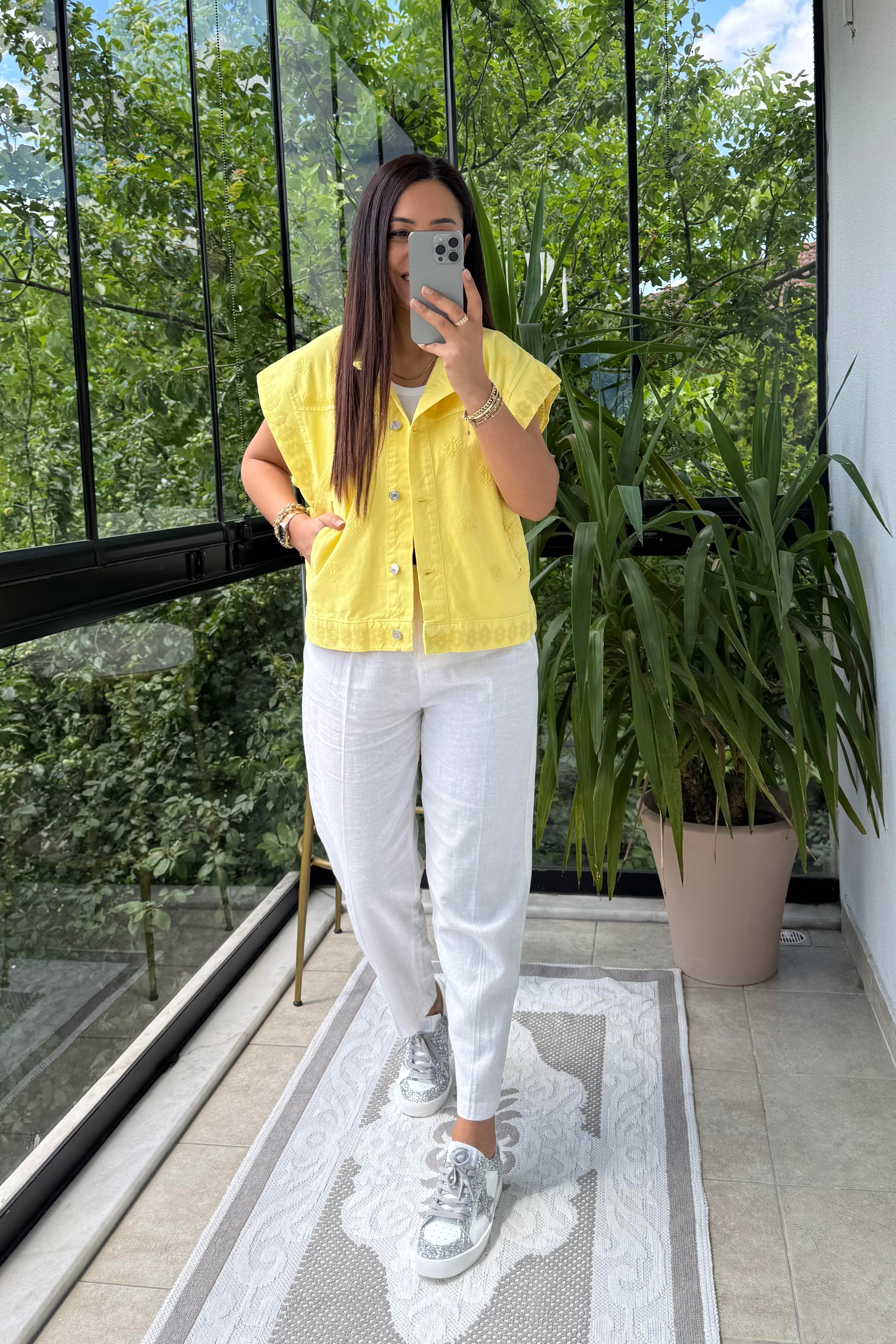 Nakışlı Yelek Sarı