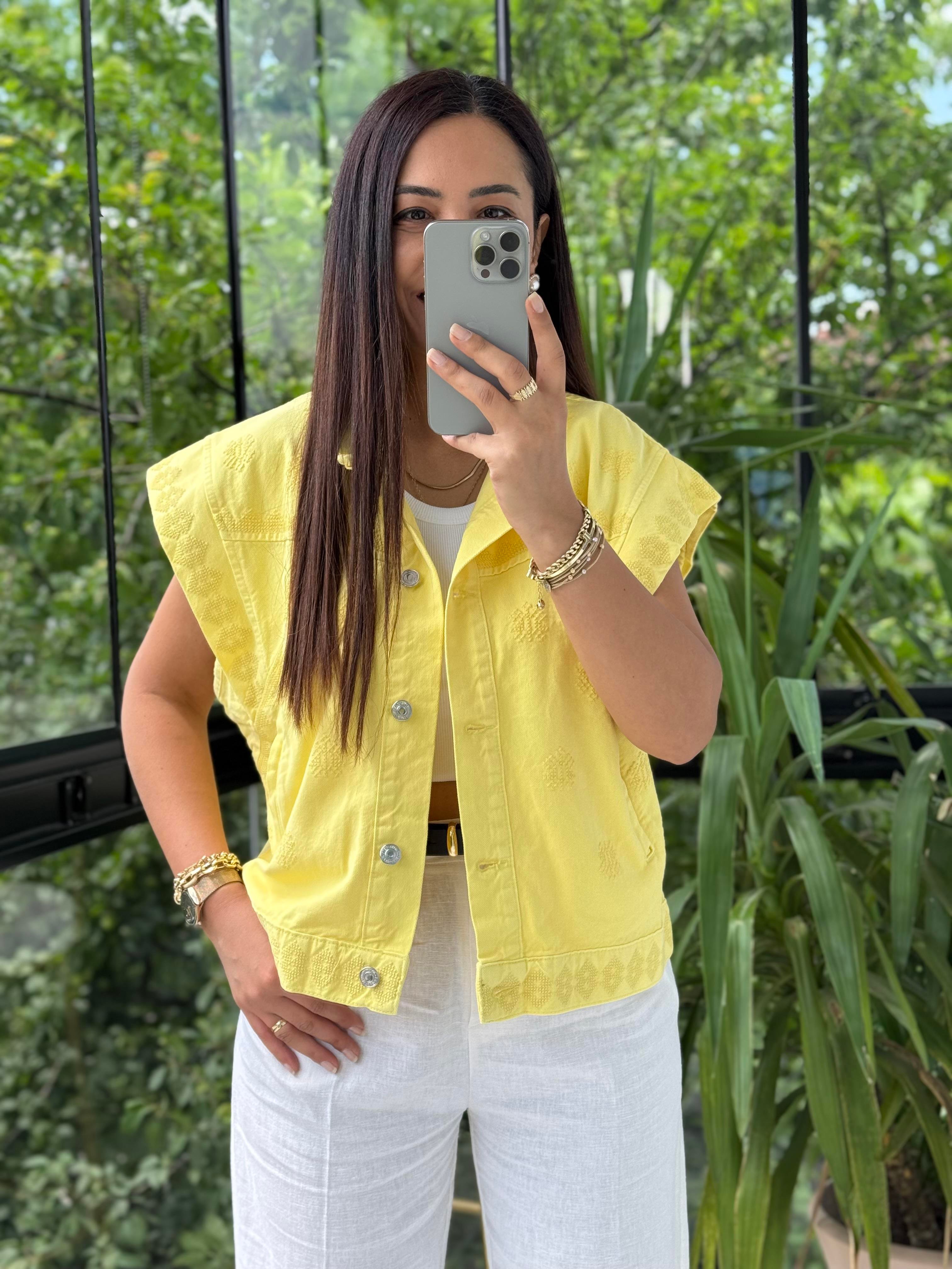 Nakışlı Yelek Sarı