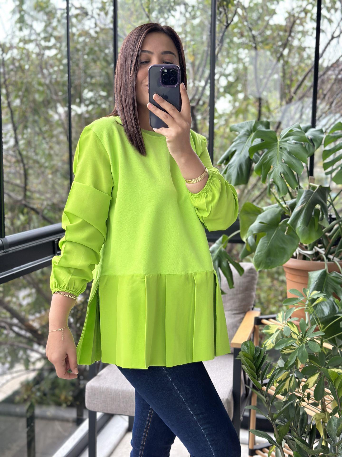 Neon Yeşil Kol Uçları Lastikli Poplin Kumaş Detaylı Sweat