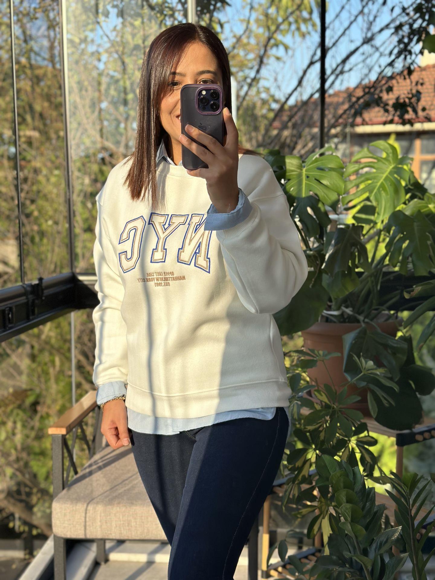 NYC Sweatshirt Beyaz