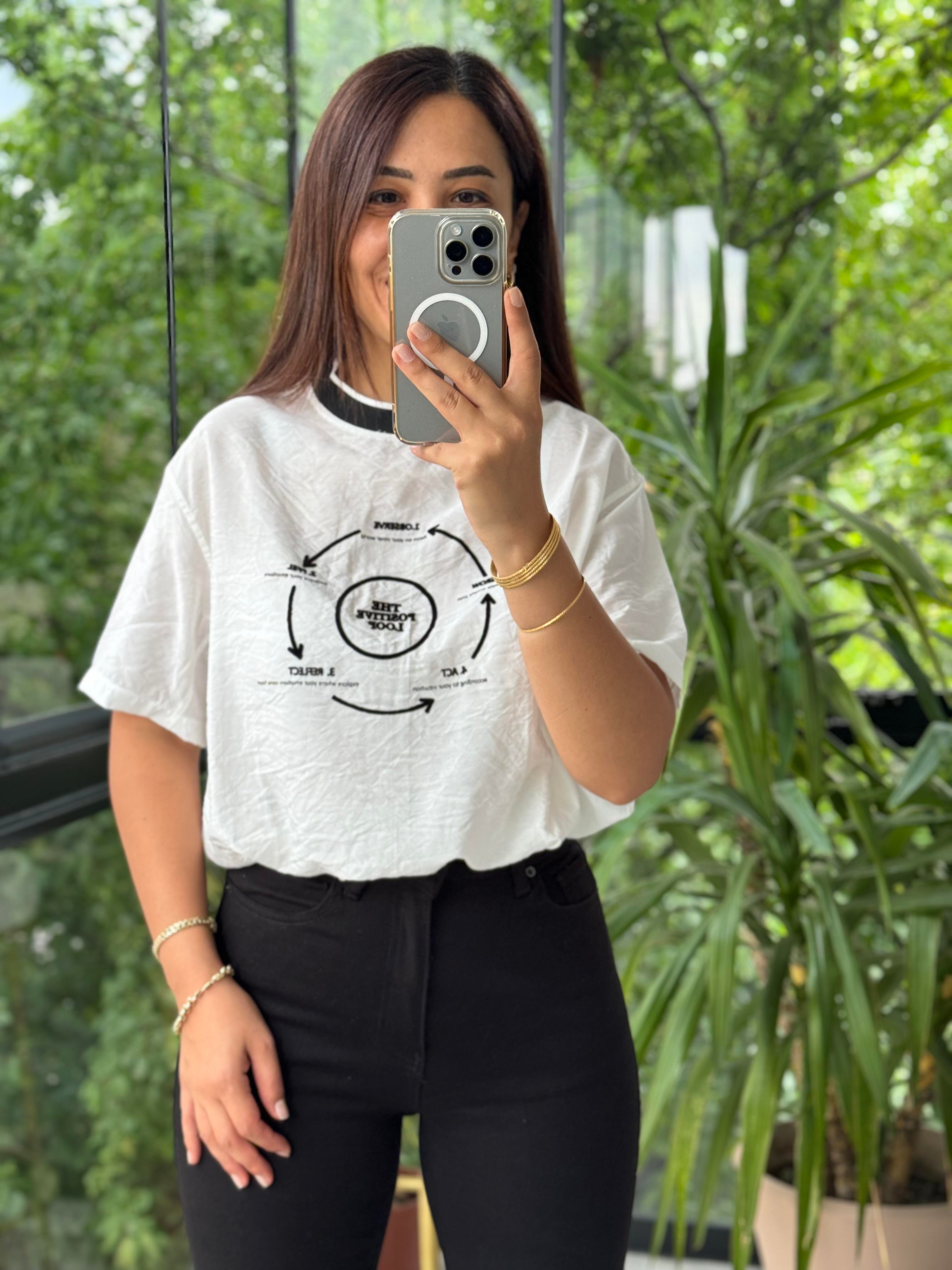 Önü Baskılı Tasarım Tişört Beyaz