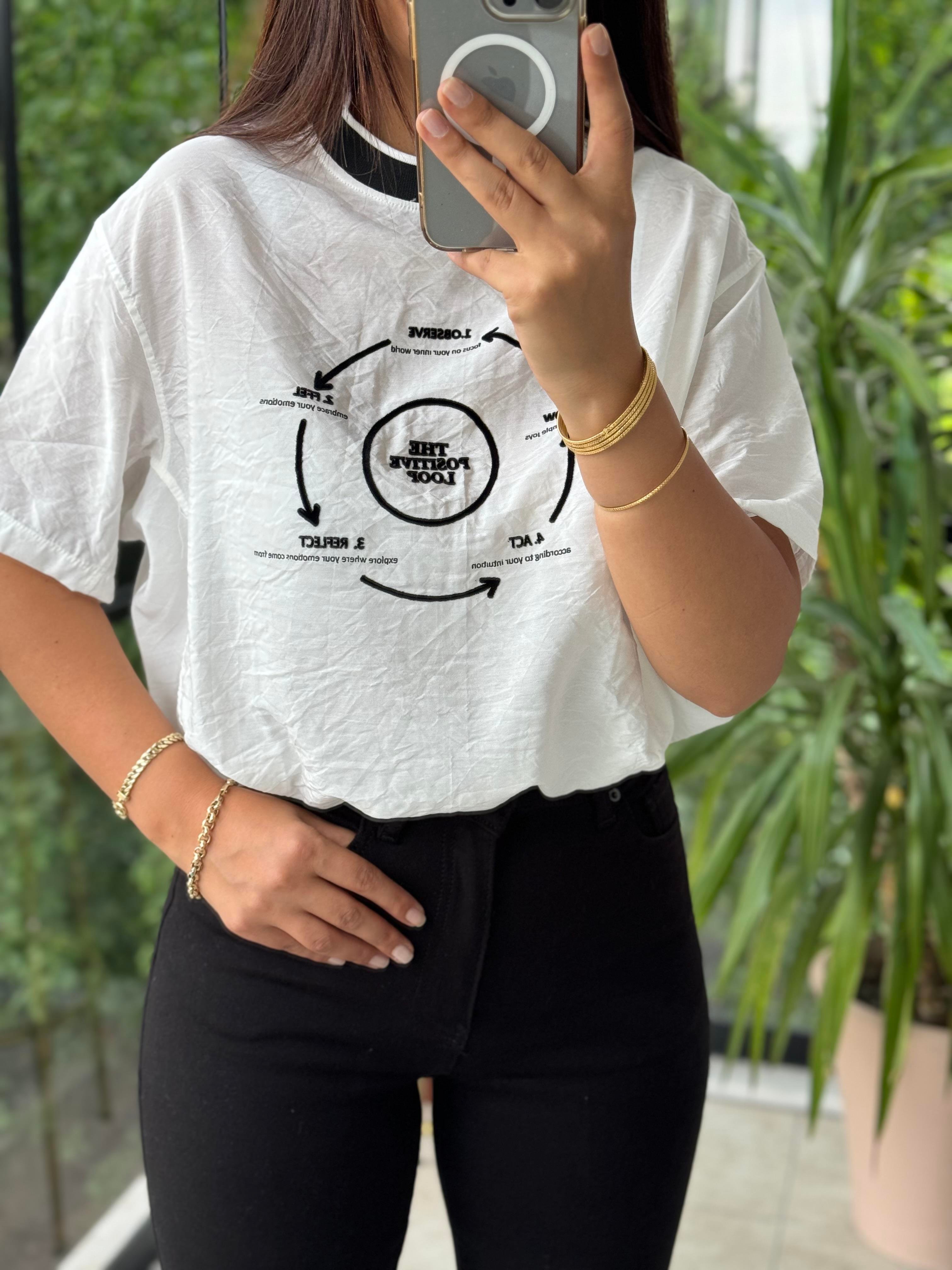 Önü Baskılı Tasarım Tişört Beyaz