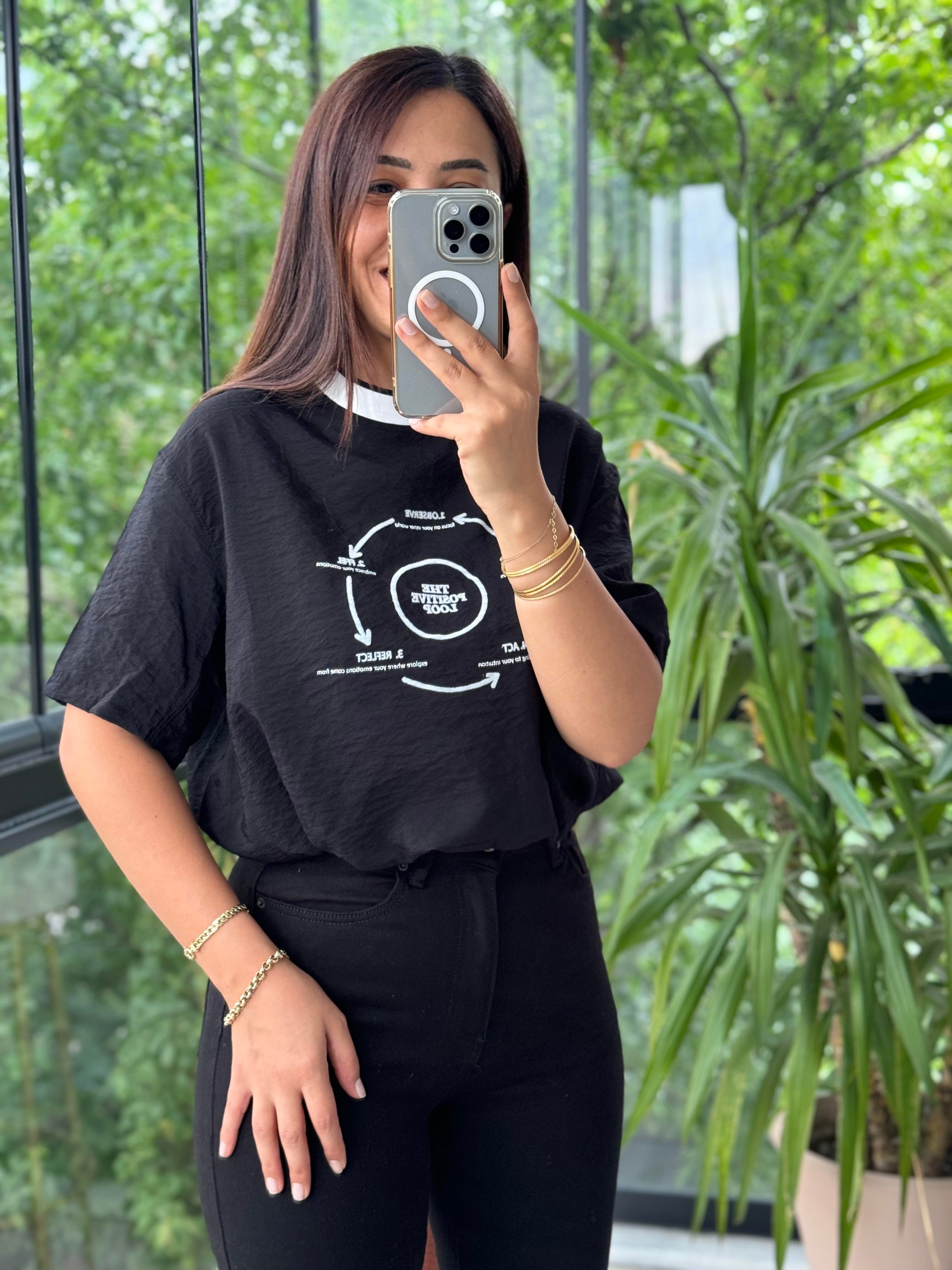 Önü Baskılı Tasarım Tişört Siyah