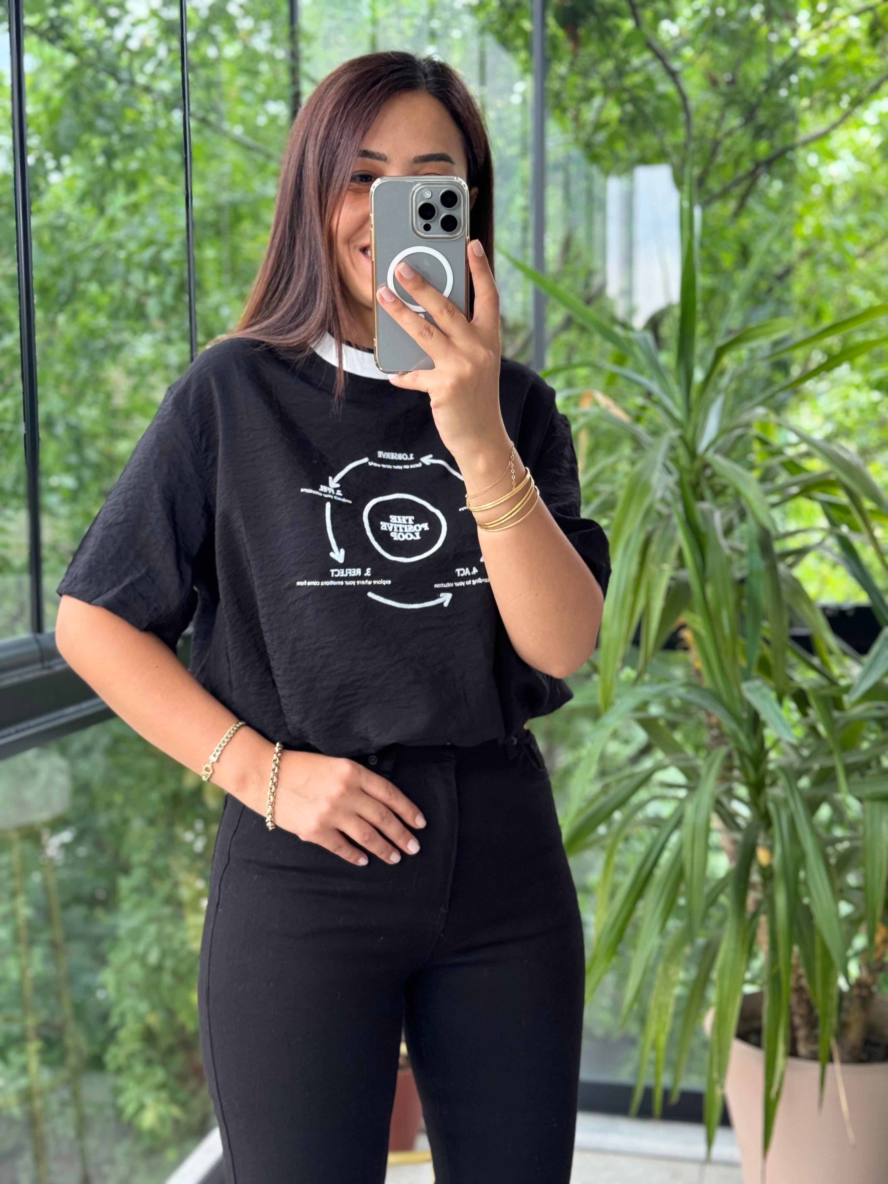 Önü Baskılı Tasarım Tişört Siyah