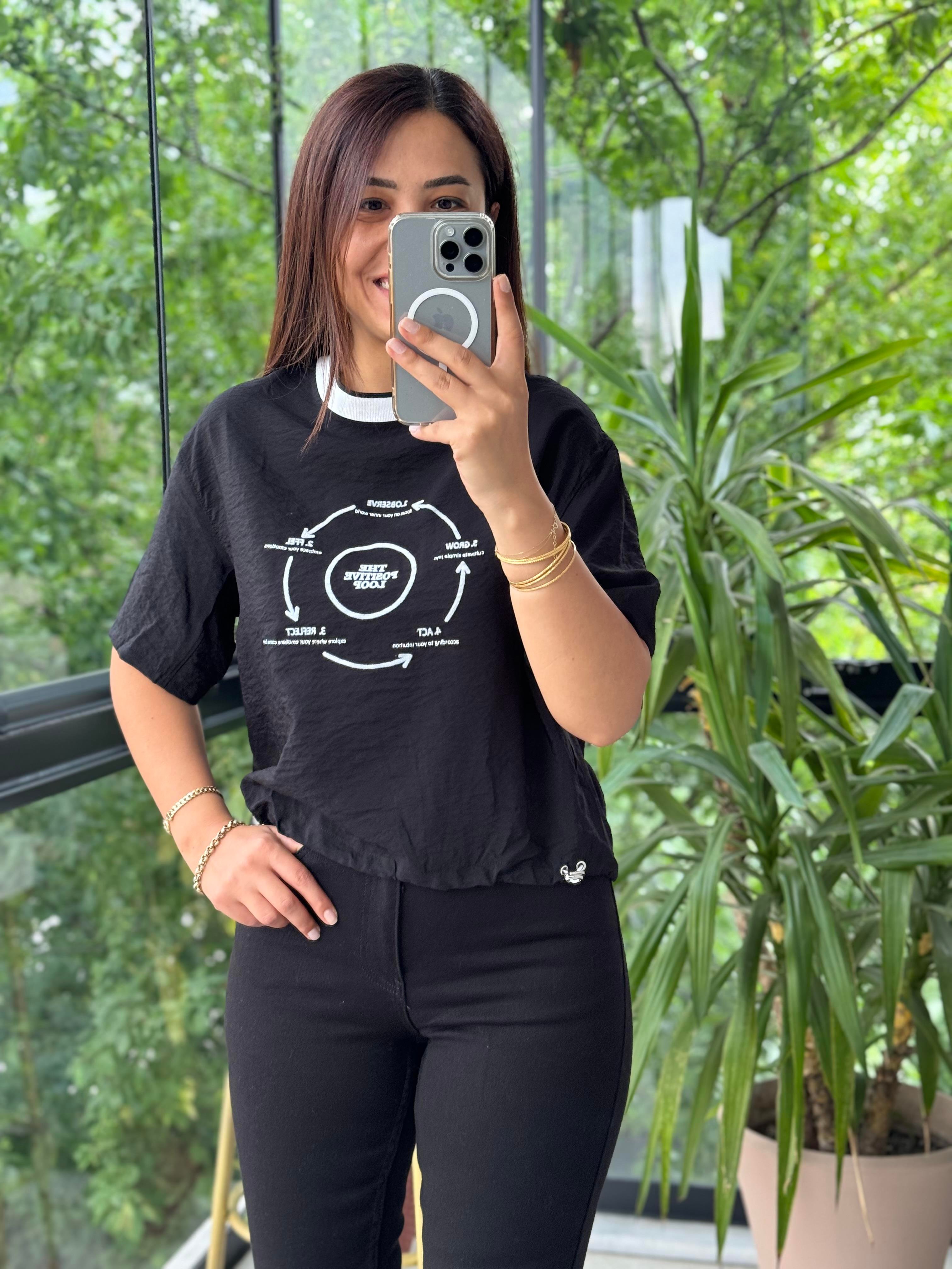 Önü Baskılı Tasarım Tişört Siyah