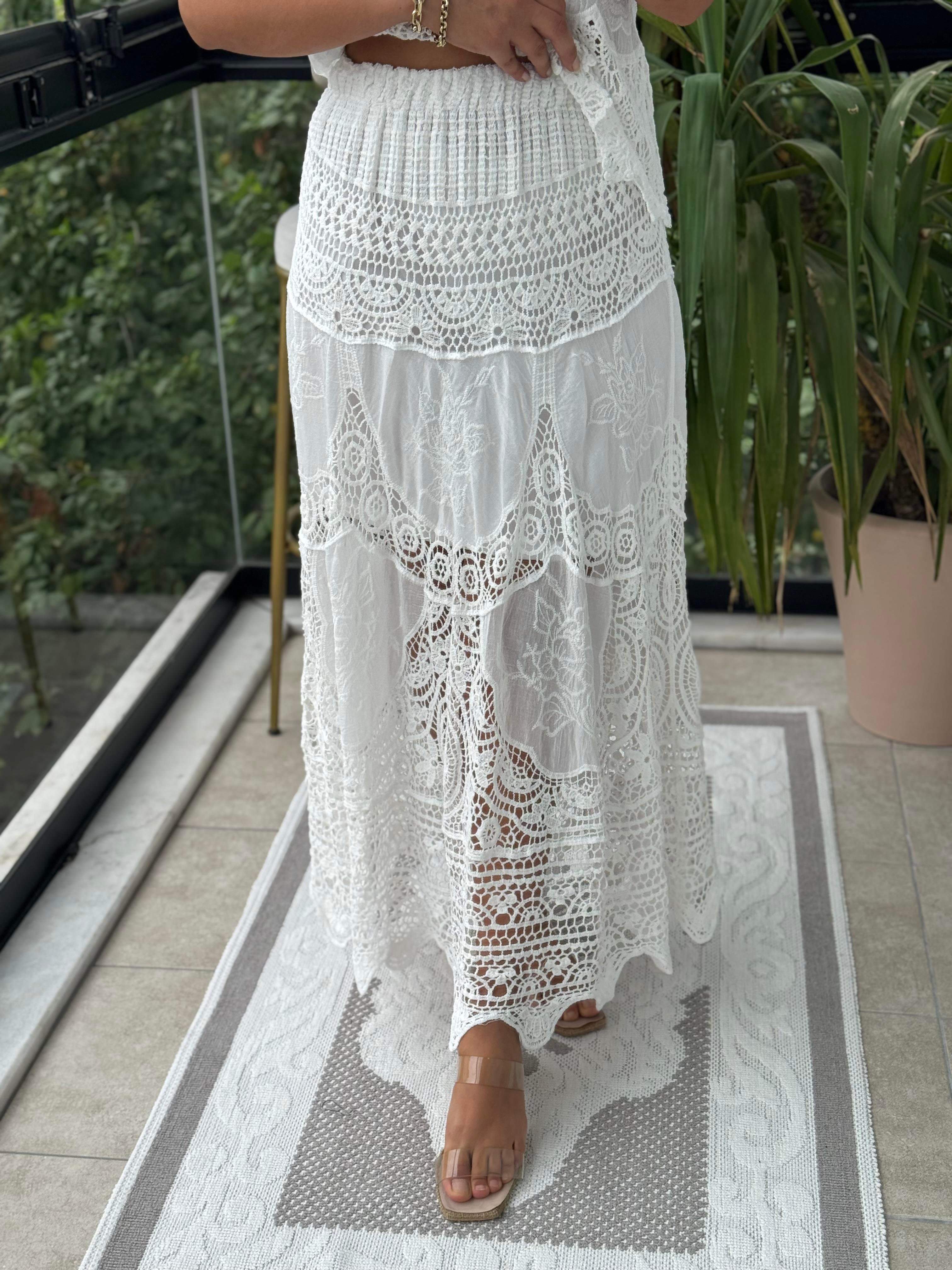 Örme Dantelli Etek Beyaz