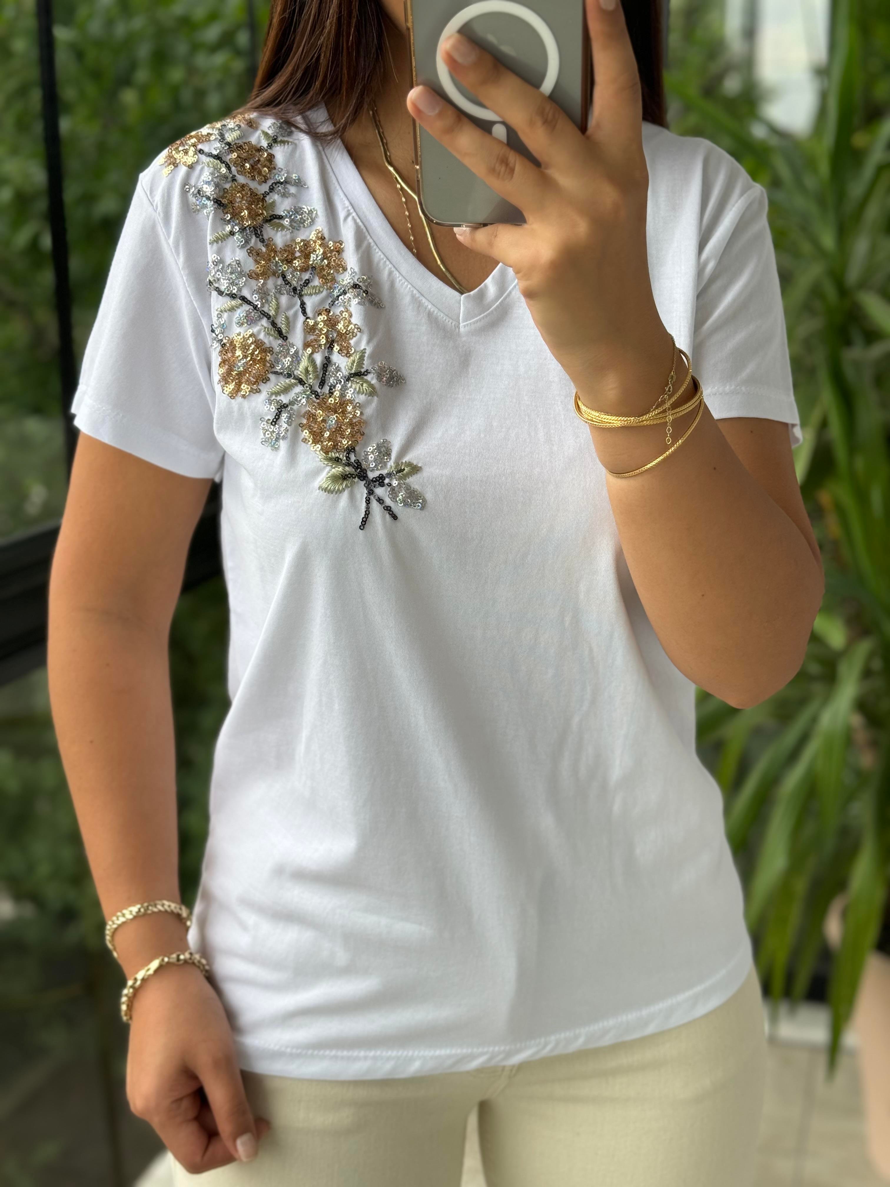 Pamuklu Tişört Omuz İşlemeli