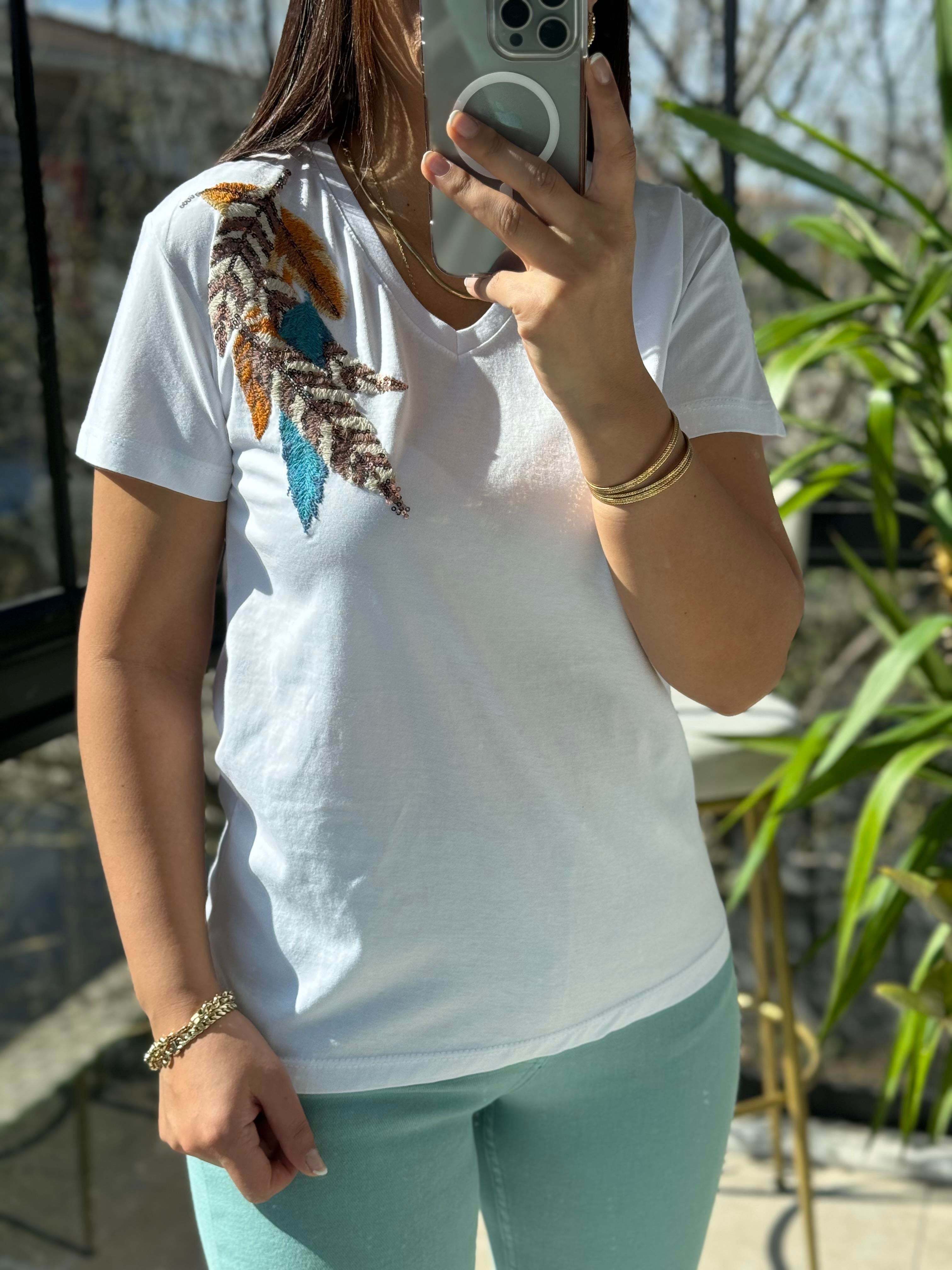 Pamuklu Tişört Tek Omuz Yapraklı