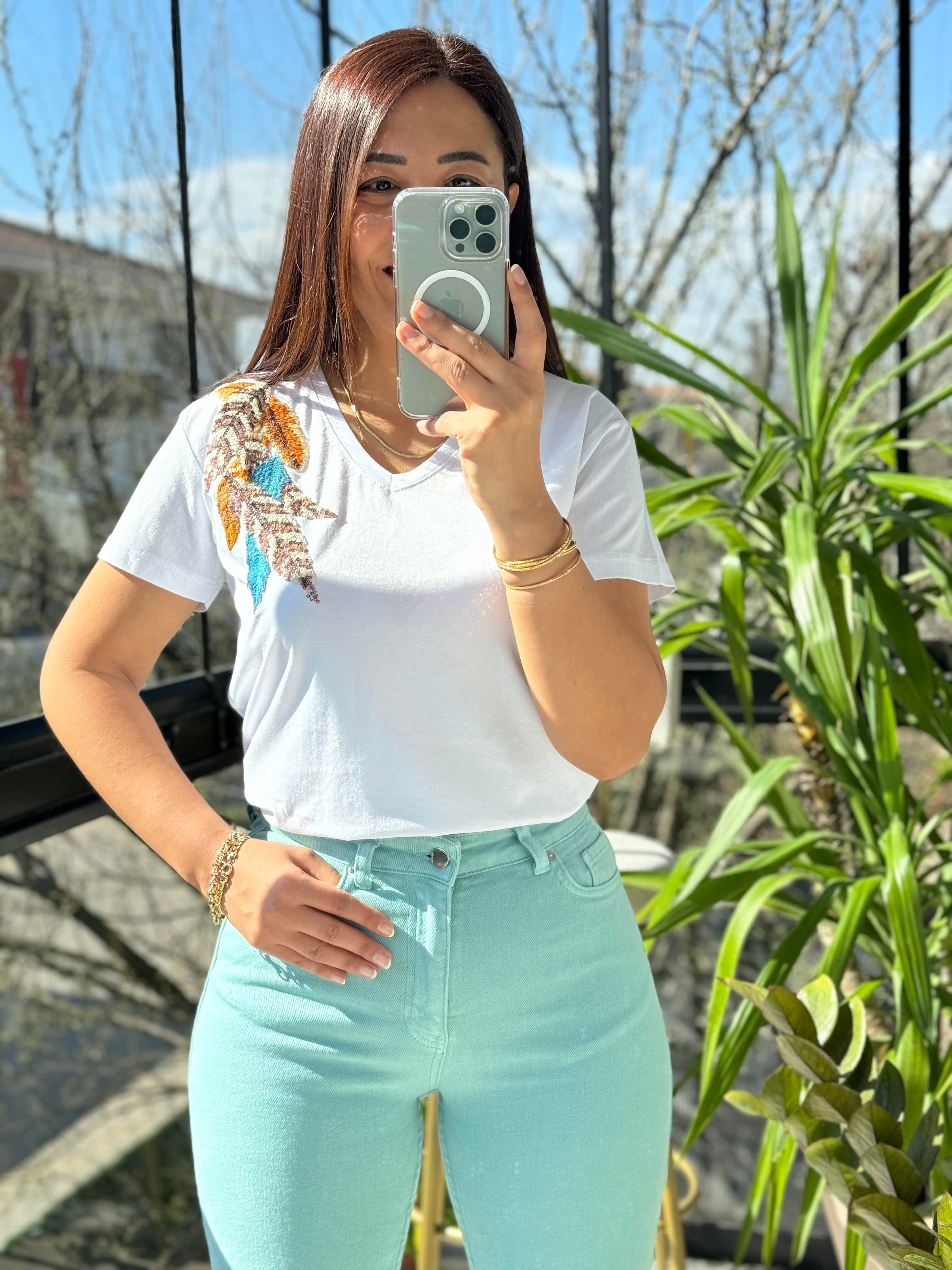 Pamuklu Tişört Tek Omuz Yapraklı