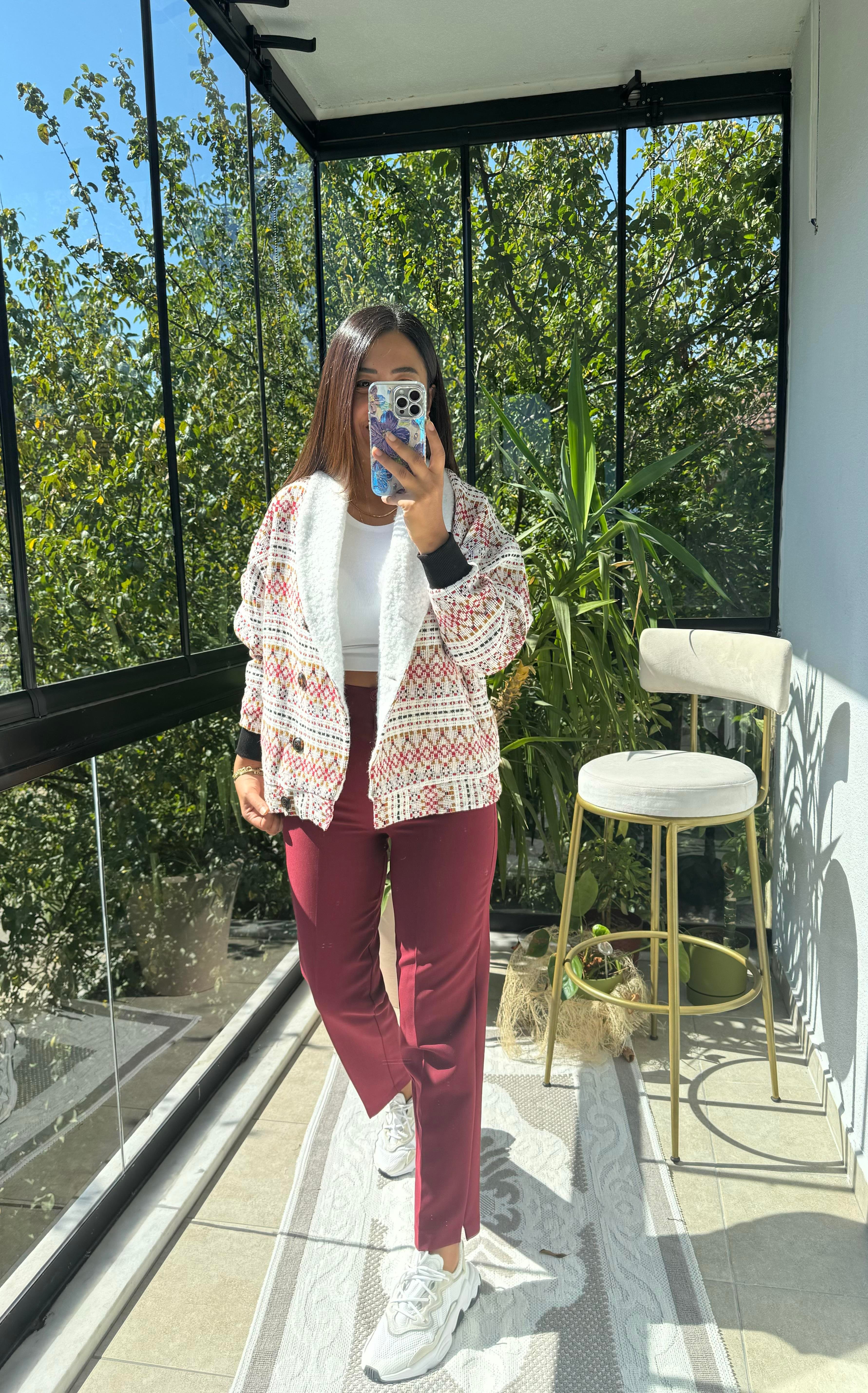 Pelüş Mont Kırmızı