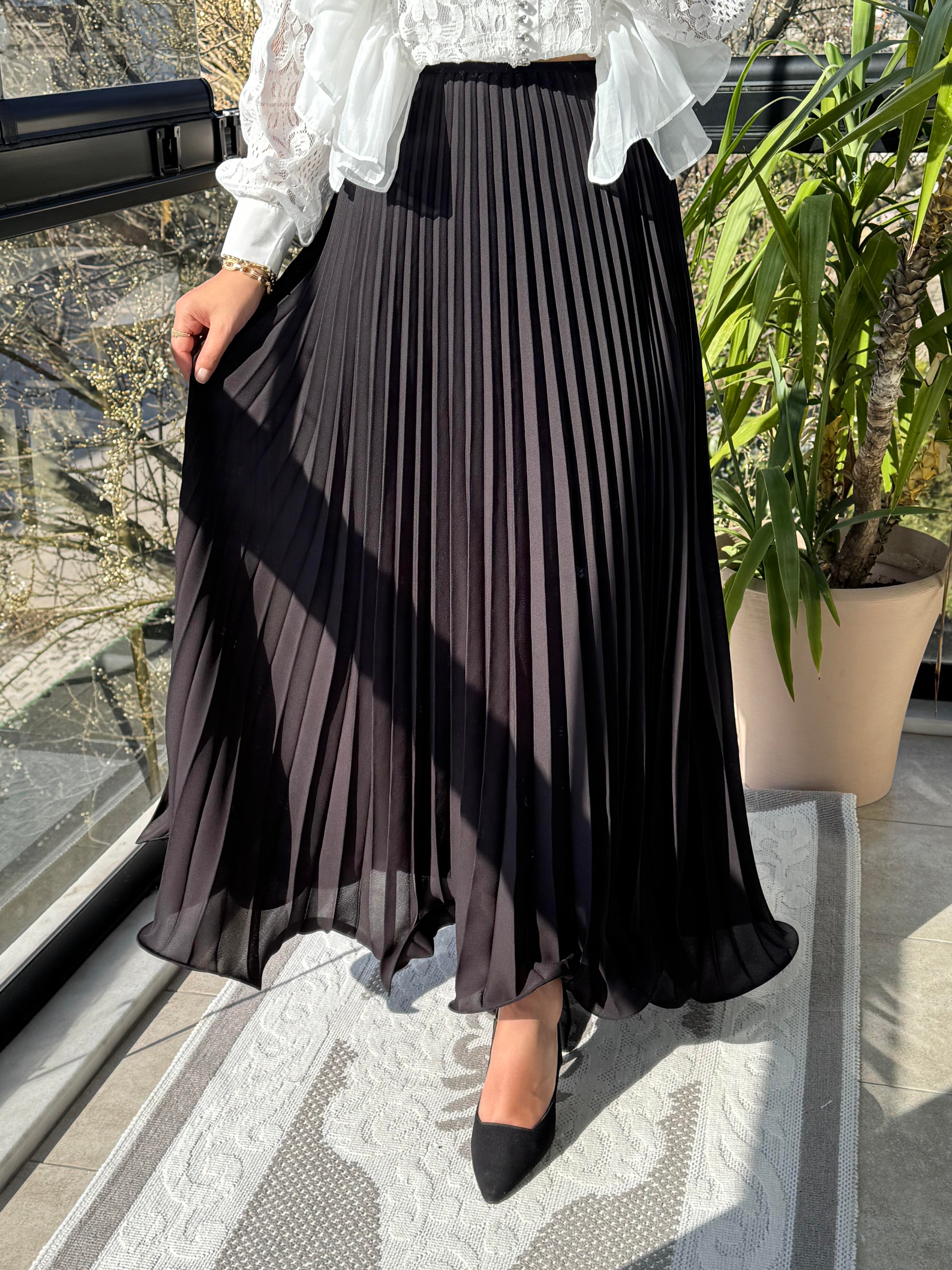 Piliseli Şifon Etek Siyah