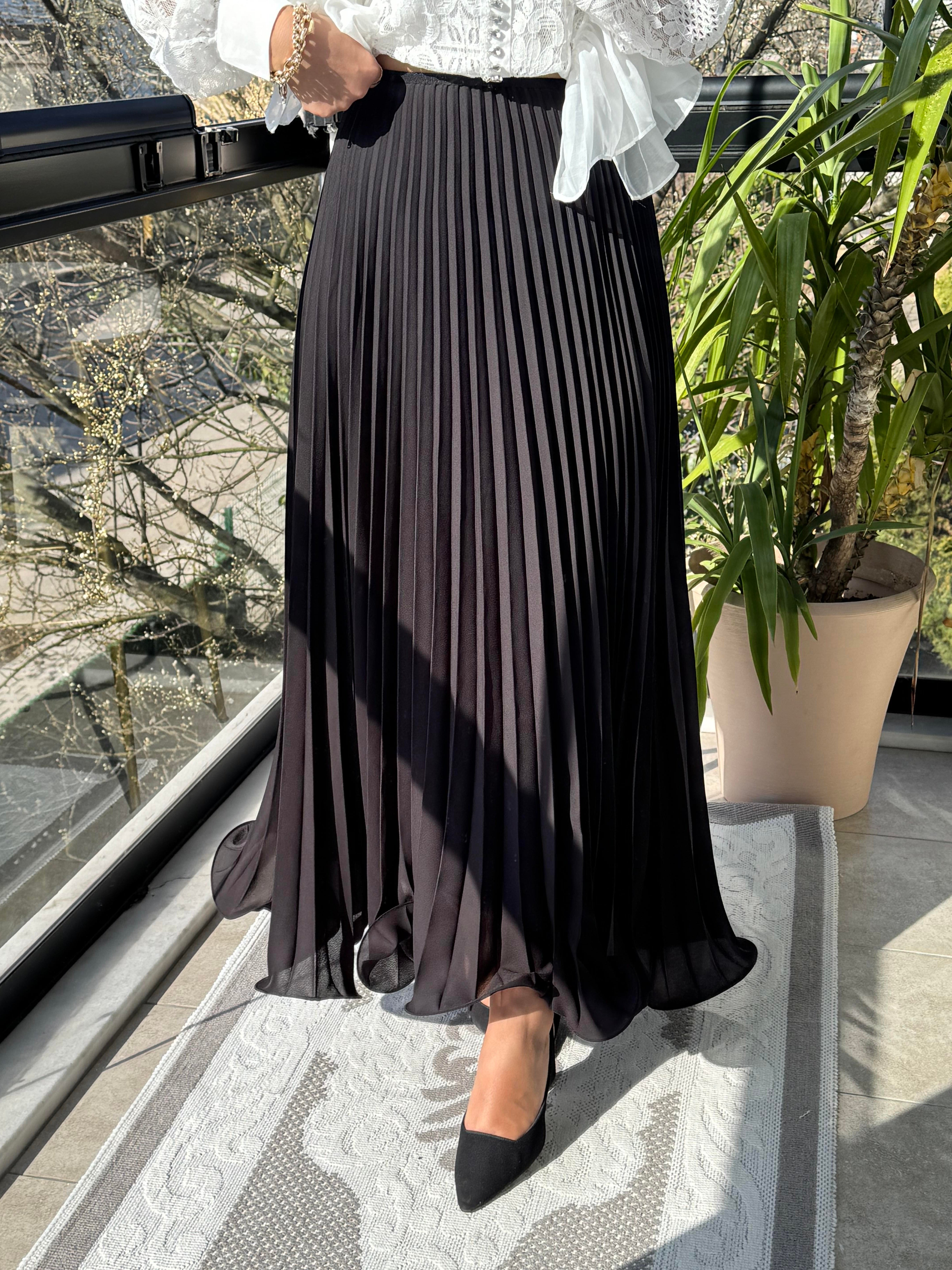 Piliseli Şifon Etek Siyah