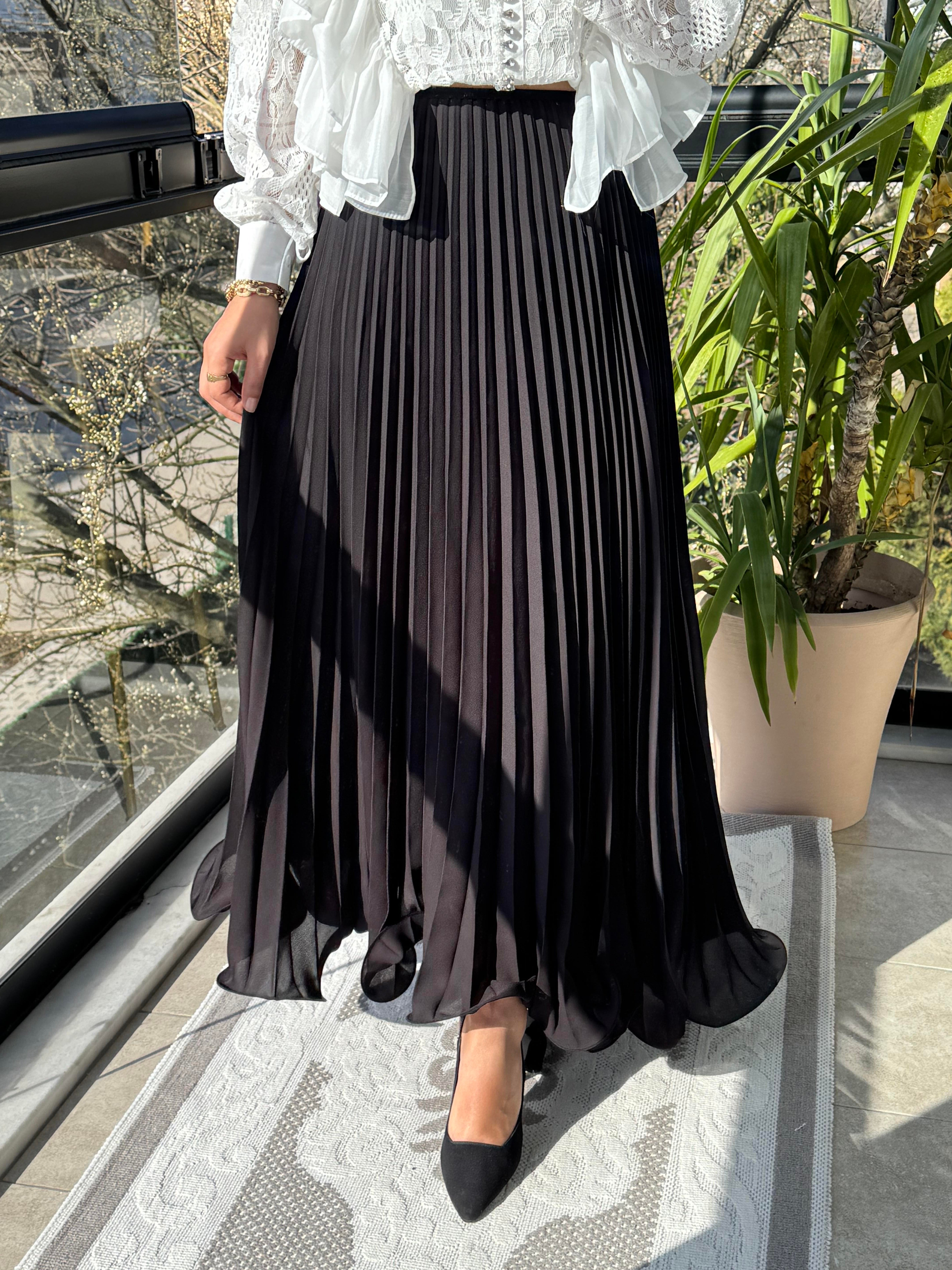 Piliseli Şifon Etek Siyah