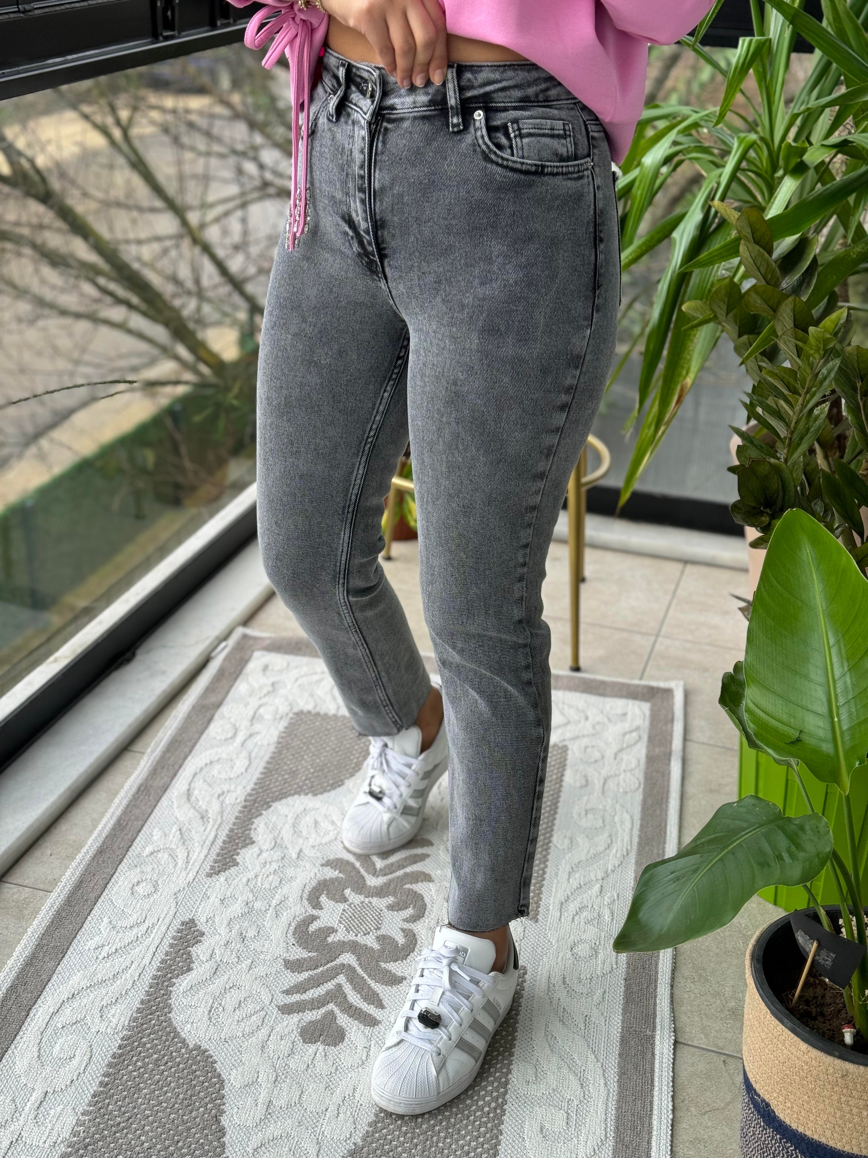 Premium Kalite Kesik Paça Jean Antrasit