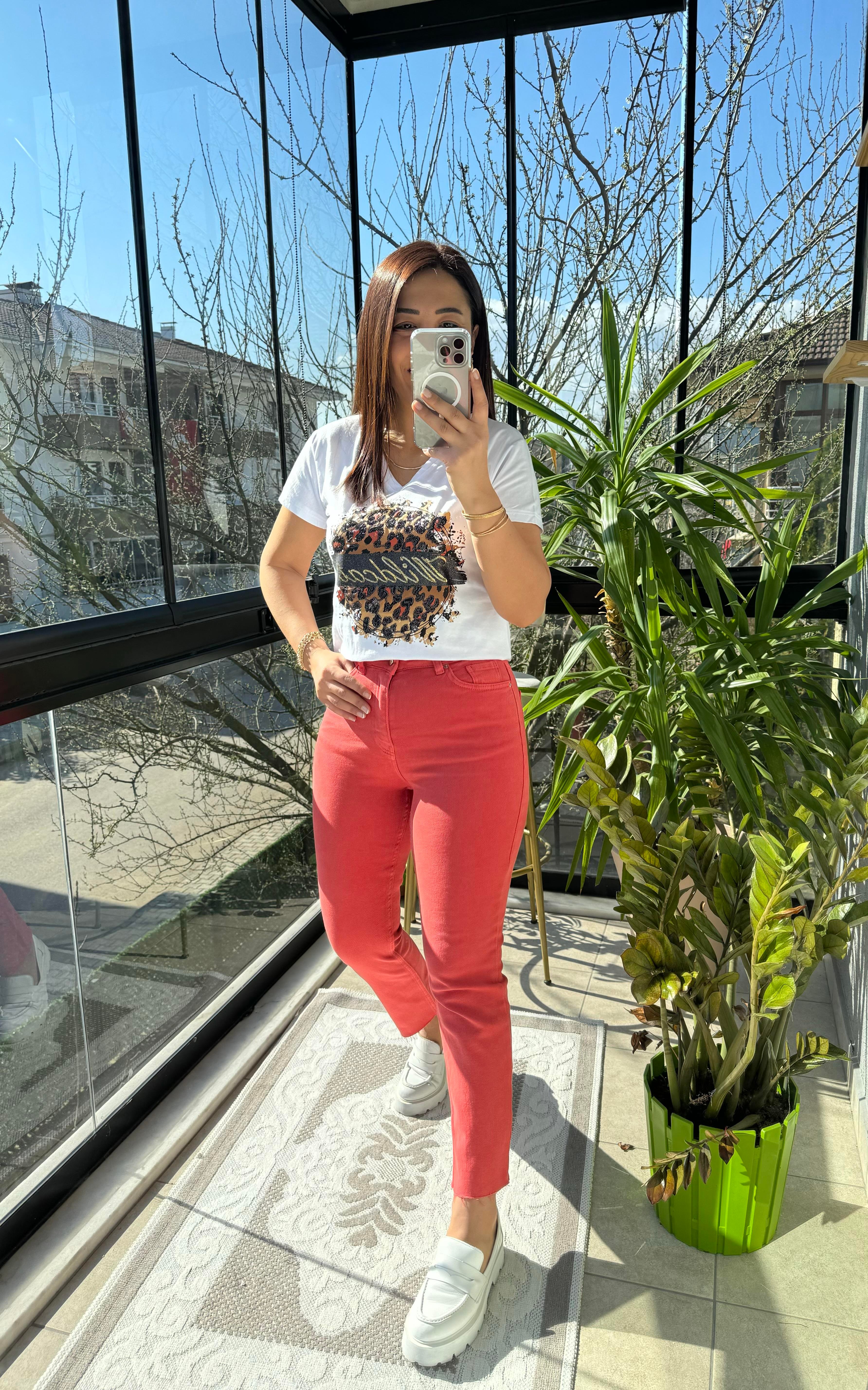 Premium Kalite Renkli Kesik Paça Jean Nar Çiçeği