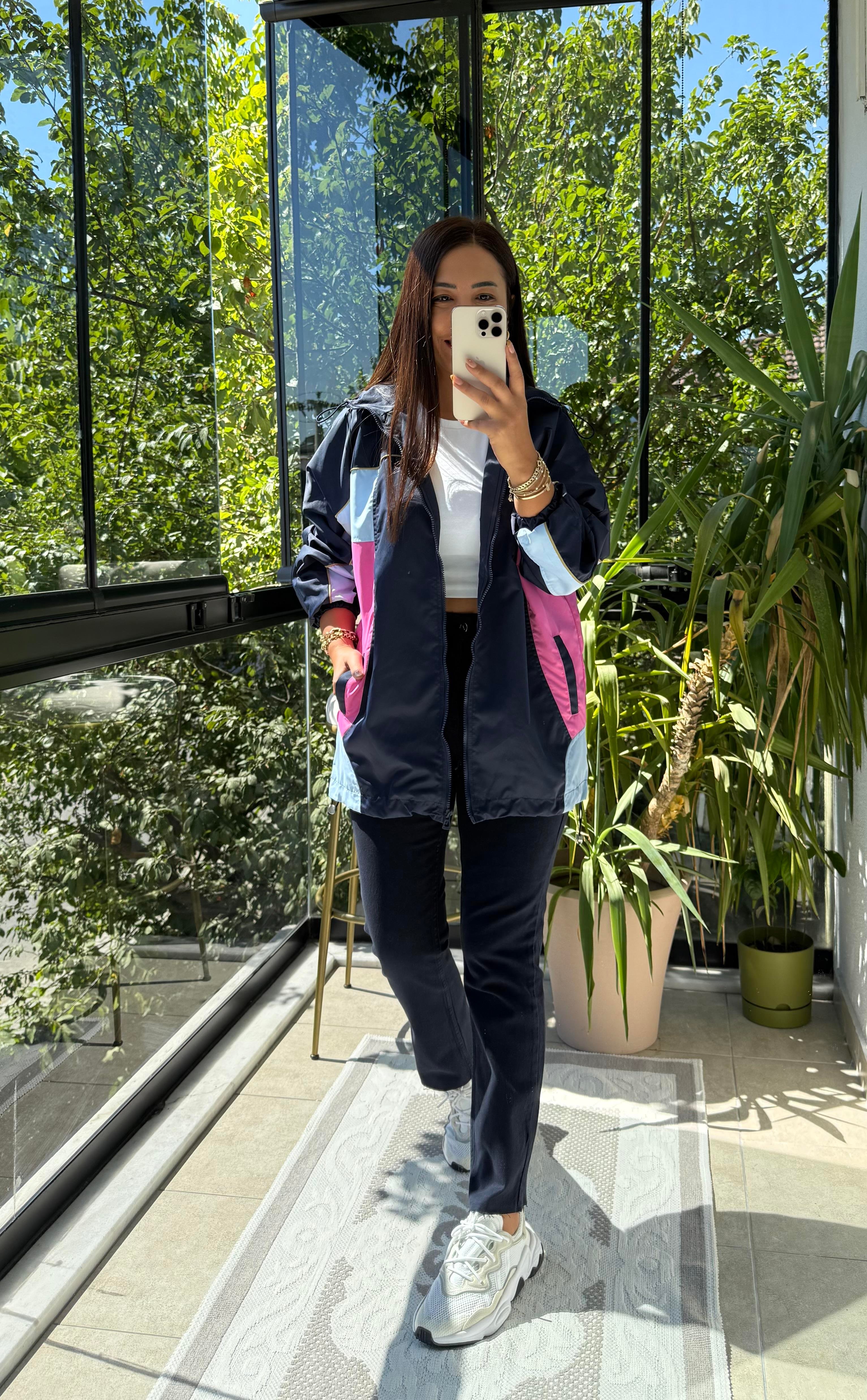 Renk Bloklu Yağmurluk Lacivert