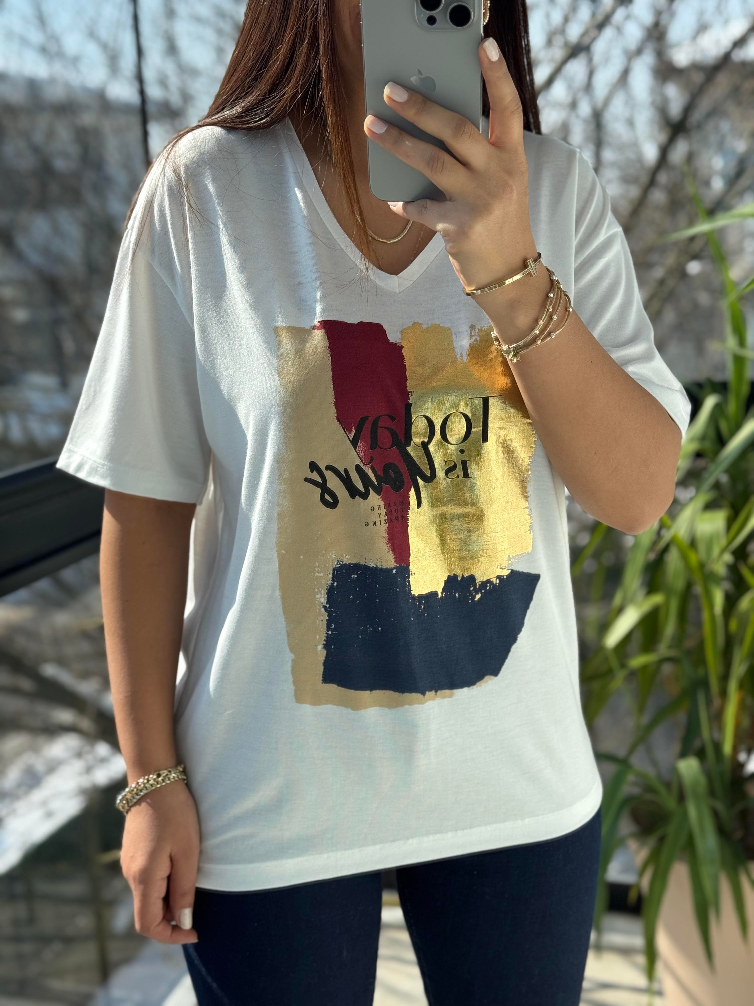 Renkli Gold Baskılı Tişört Ekru