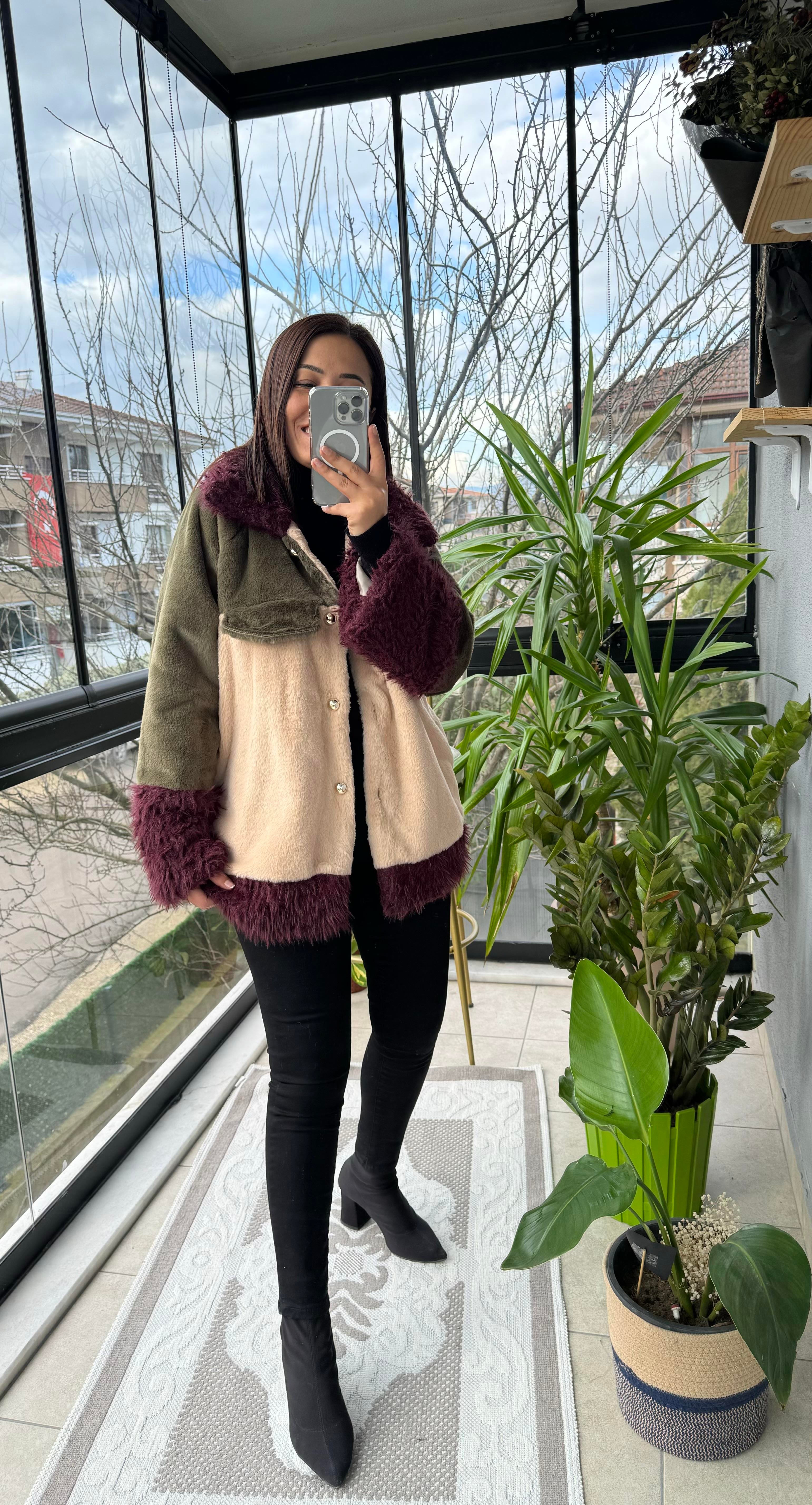 Renkli Pelüşlu Mont