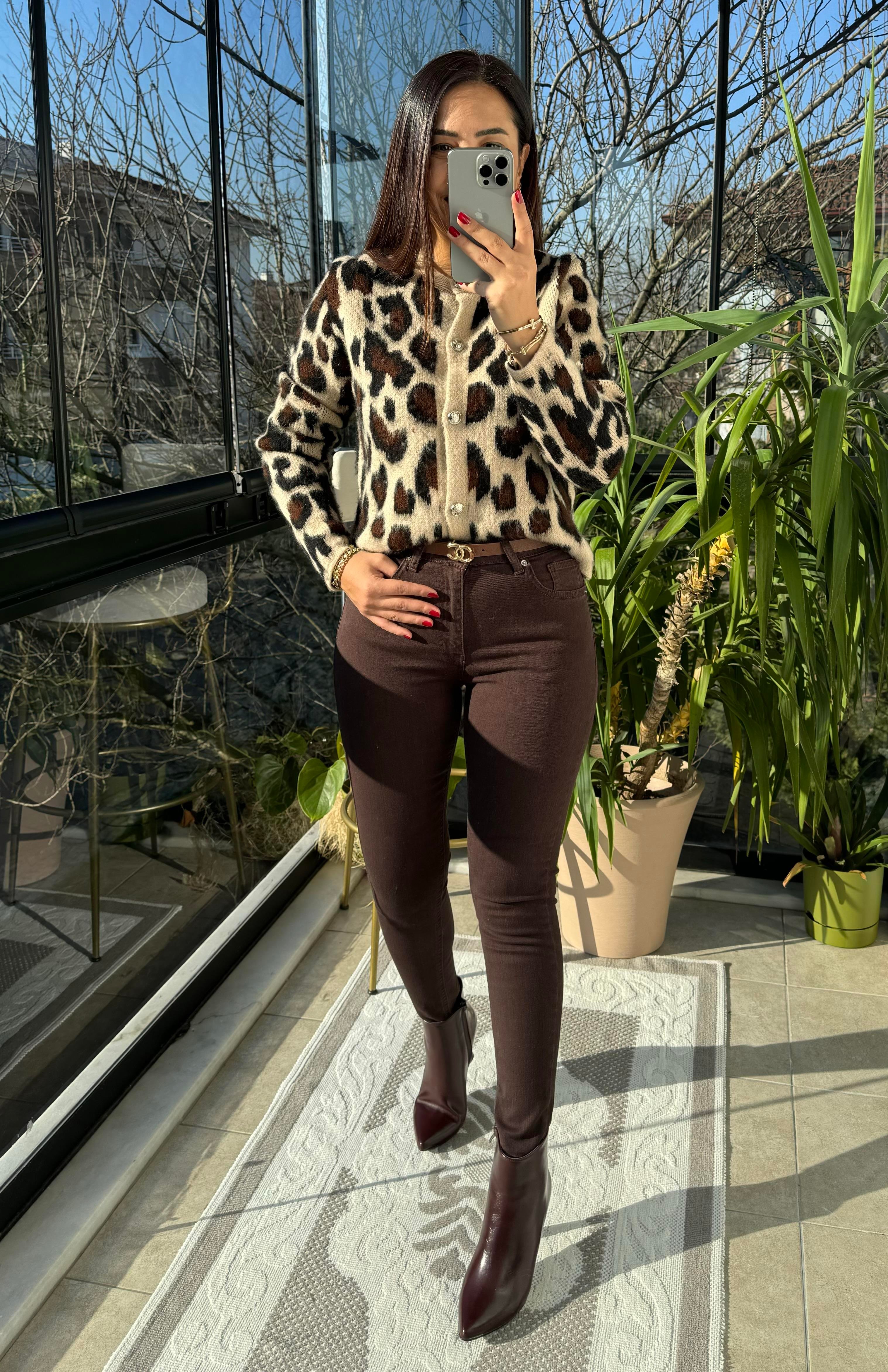 Şardonlu Leopar Desen Hırka Bej