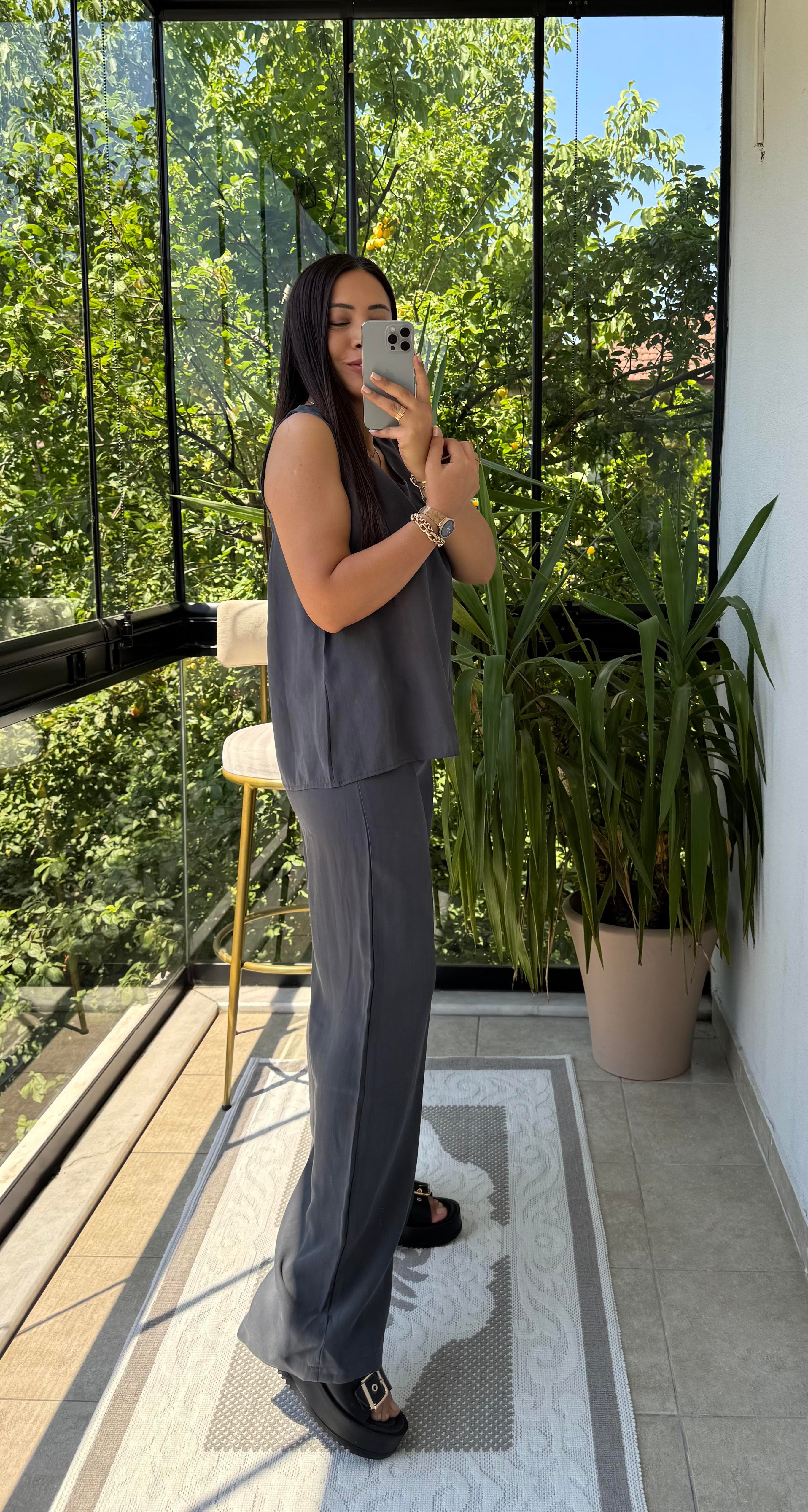 Sıfır Kol Cupra Takım Antrasit