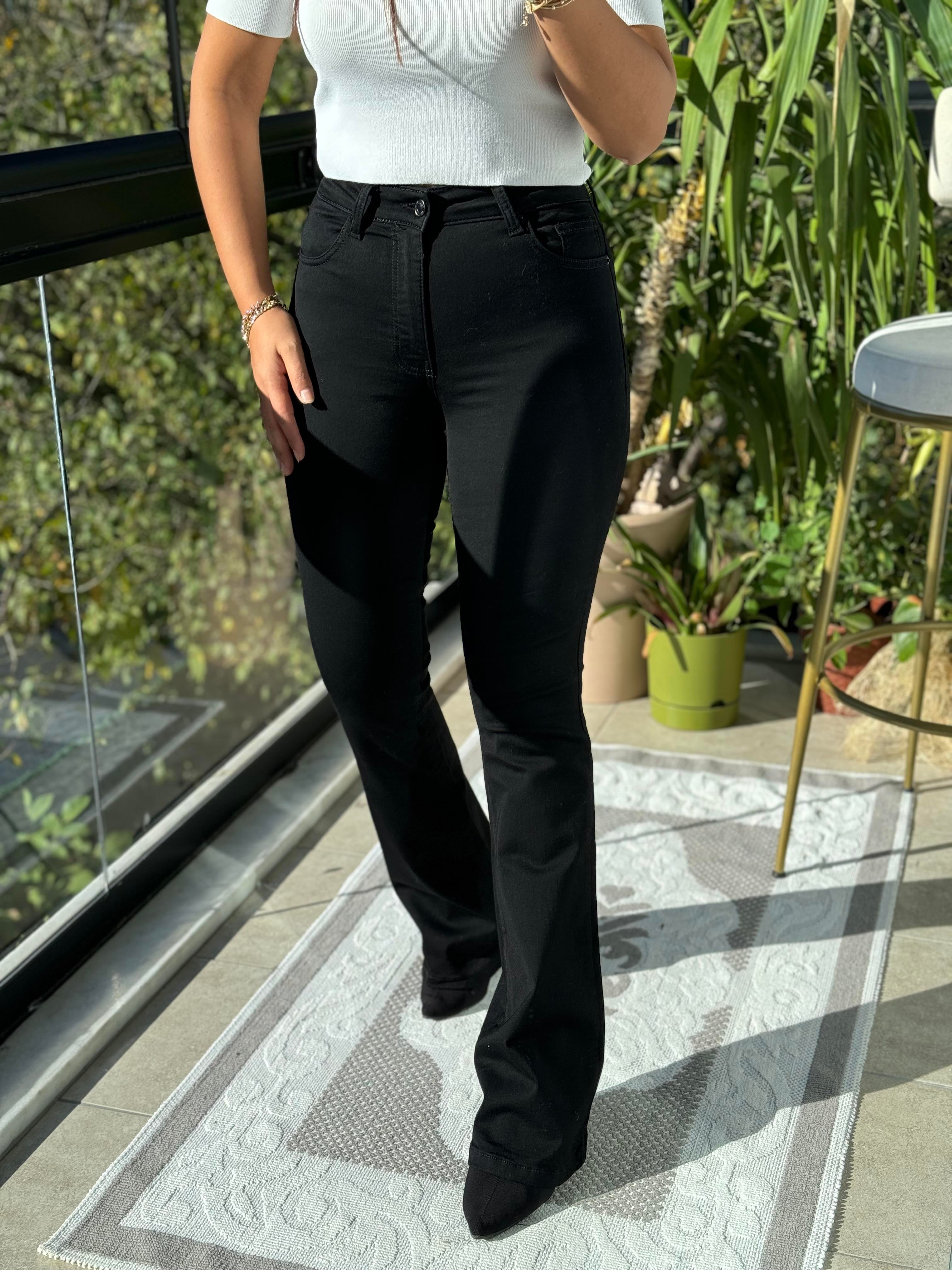 Siyah İspanyol Paça Jean