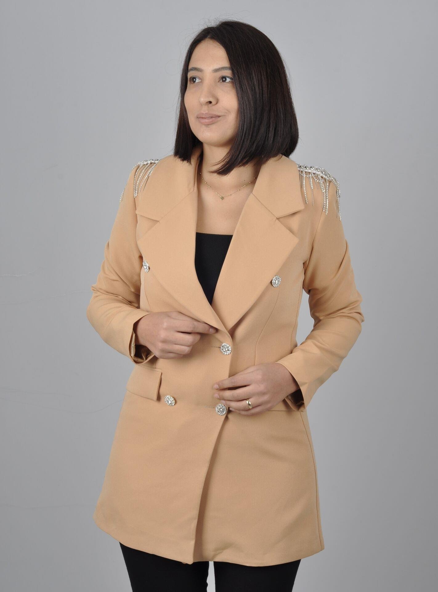 Sütlü Kahve Omuzları Taşlı Blazer Ceket