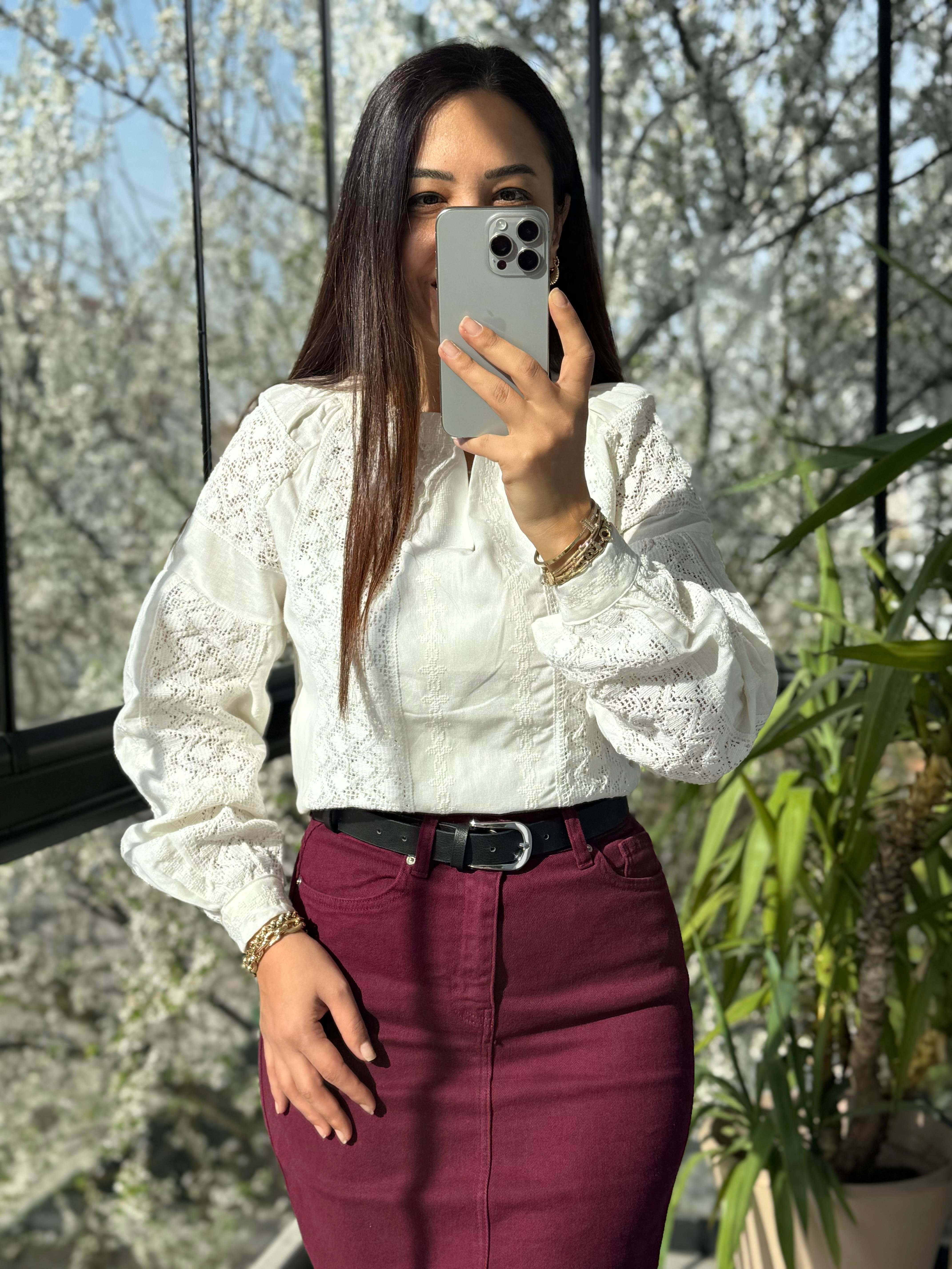 Tam Dantelli Bluz Beyaz