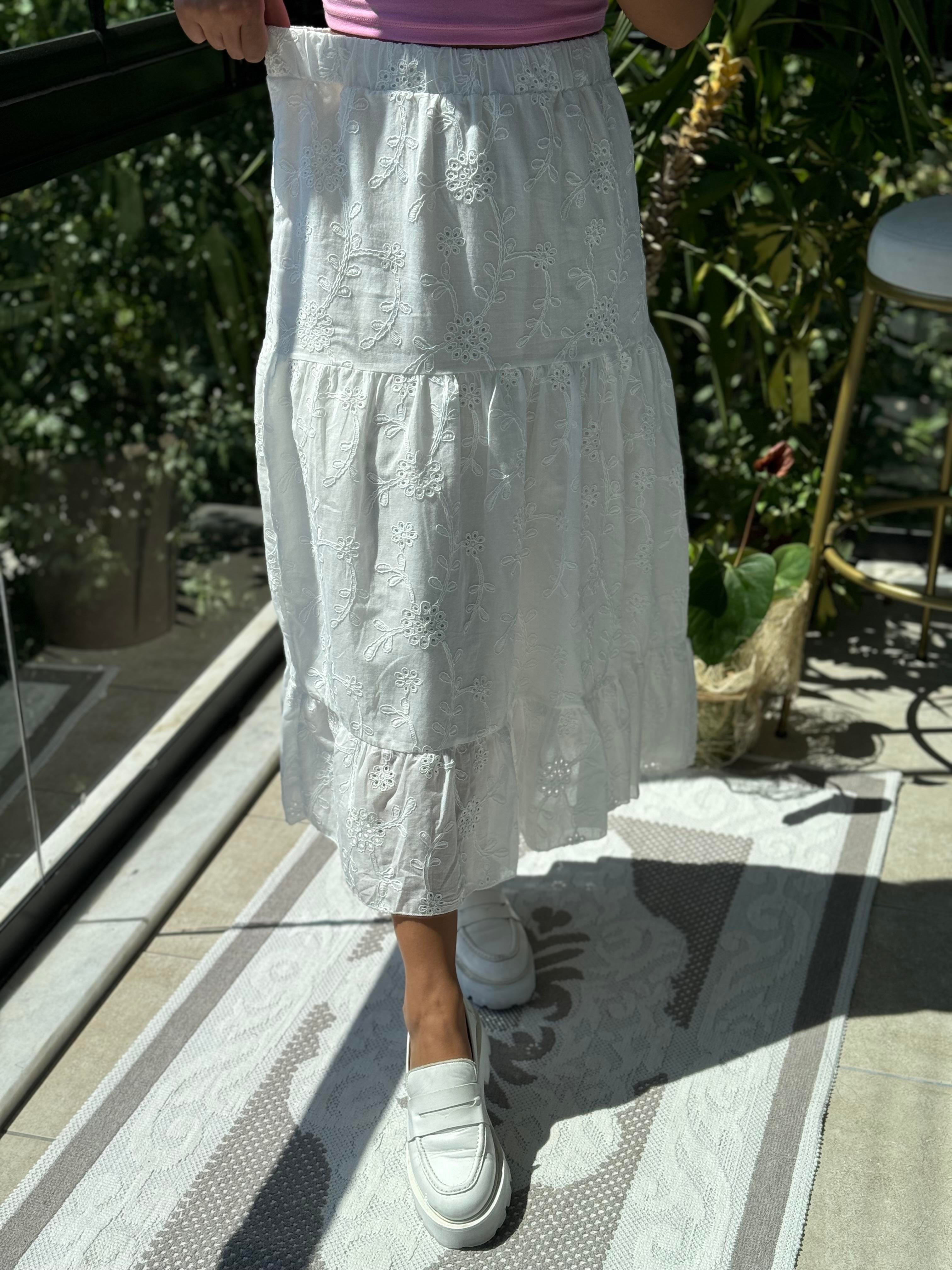 Tam Fisto etek Beyaz