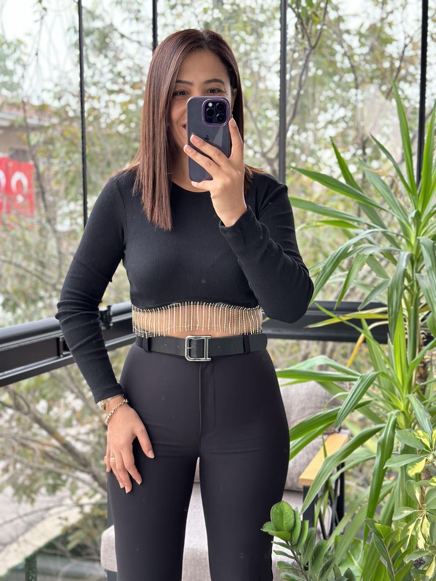 Taş Detaylı Balıkçı Triko Siyah