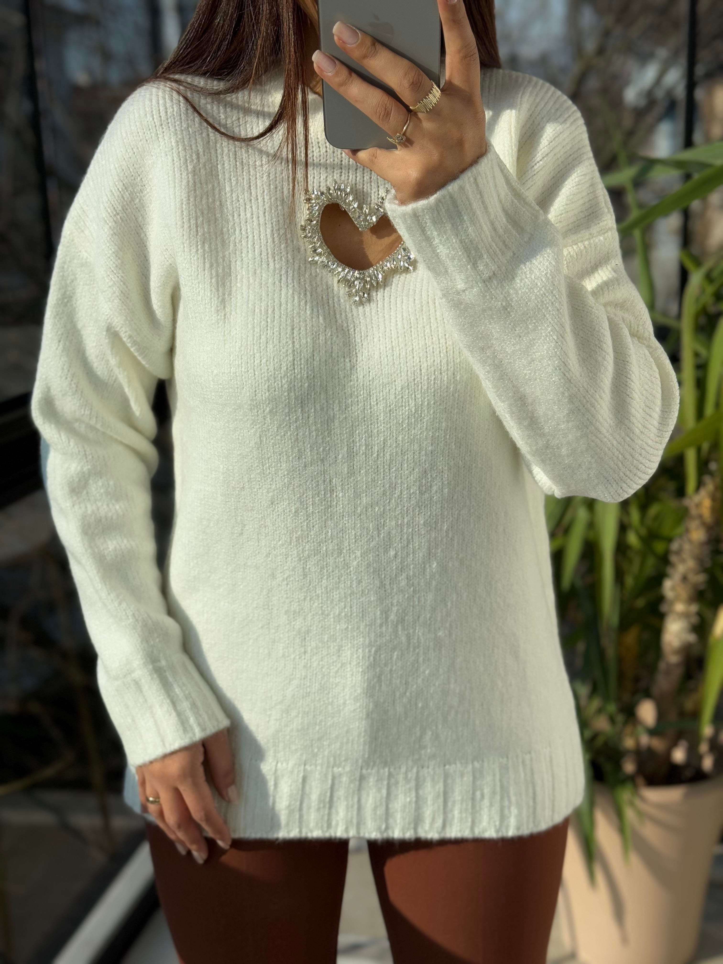 Taşlı Kalp Kazak Ekru