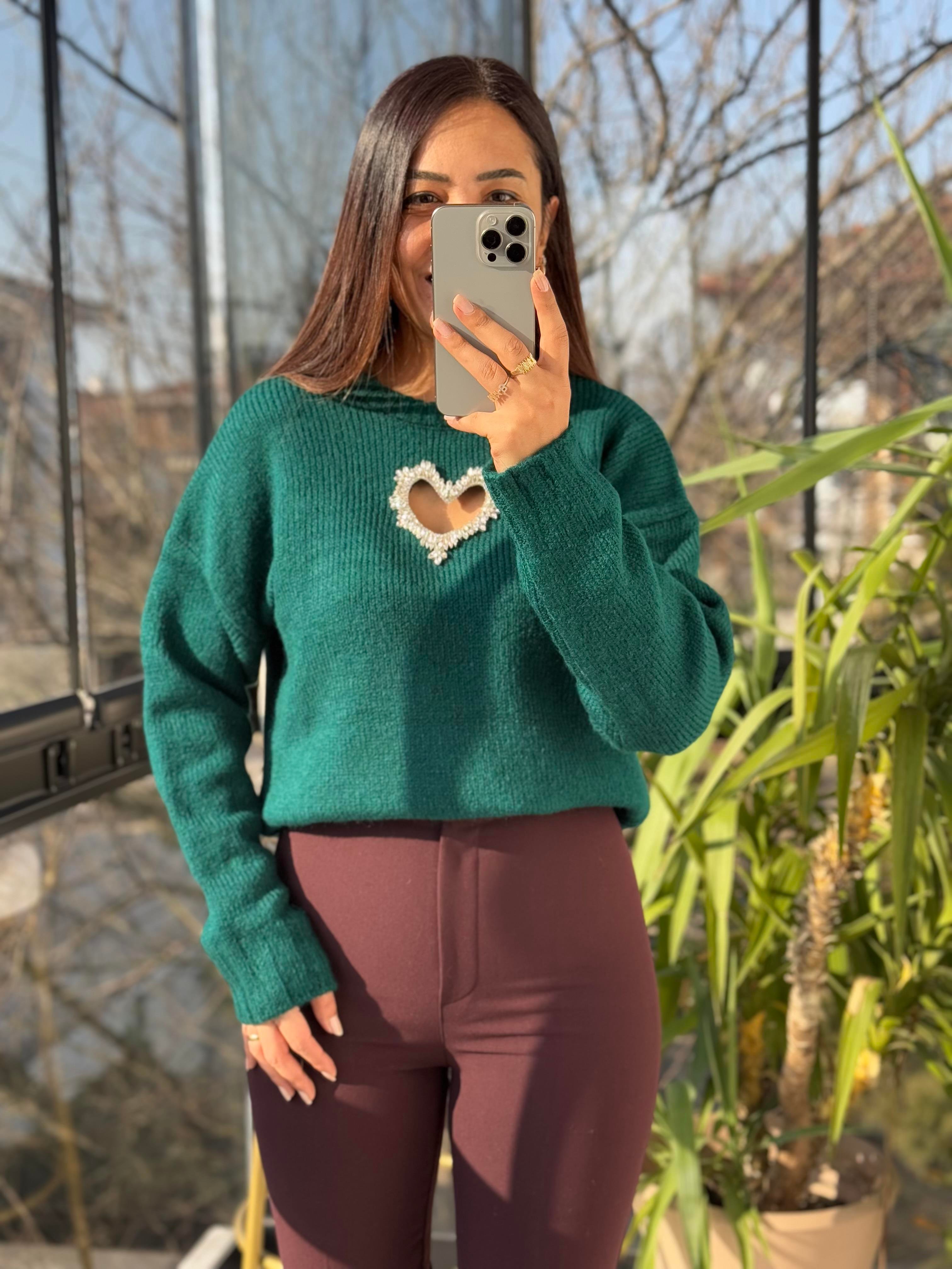 Taşlı Kalp Kazak Yeşil