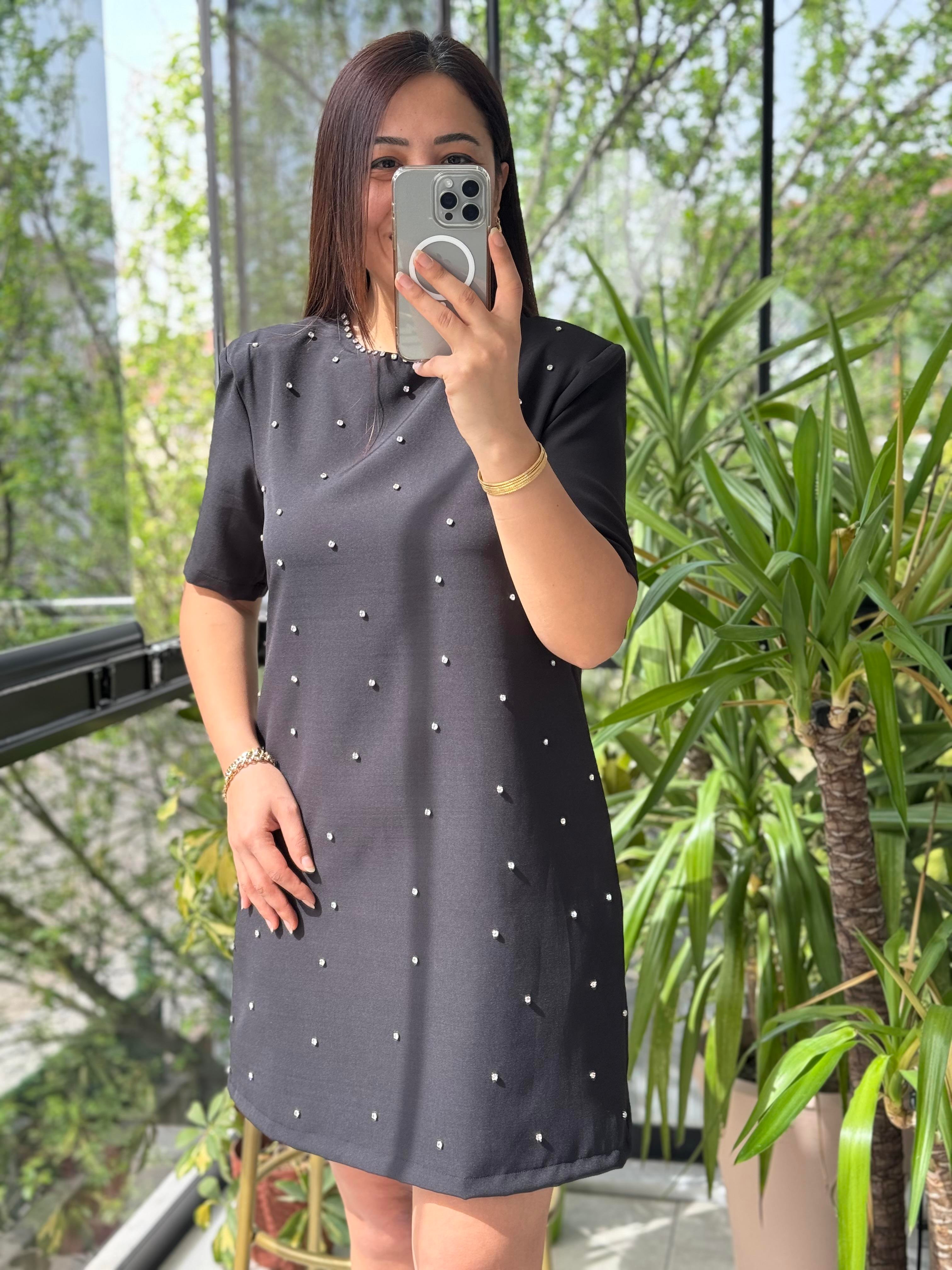 Taşlı Kısa Elbise Siyah