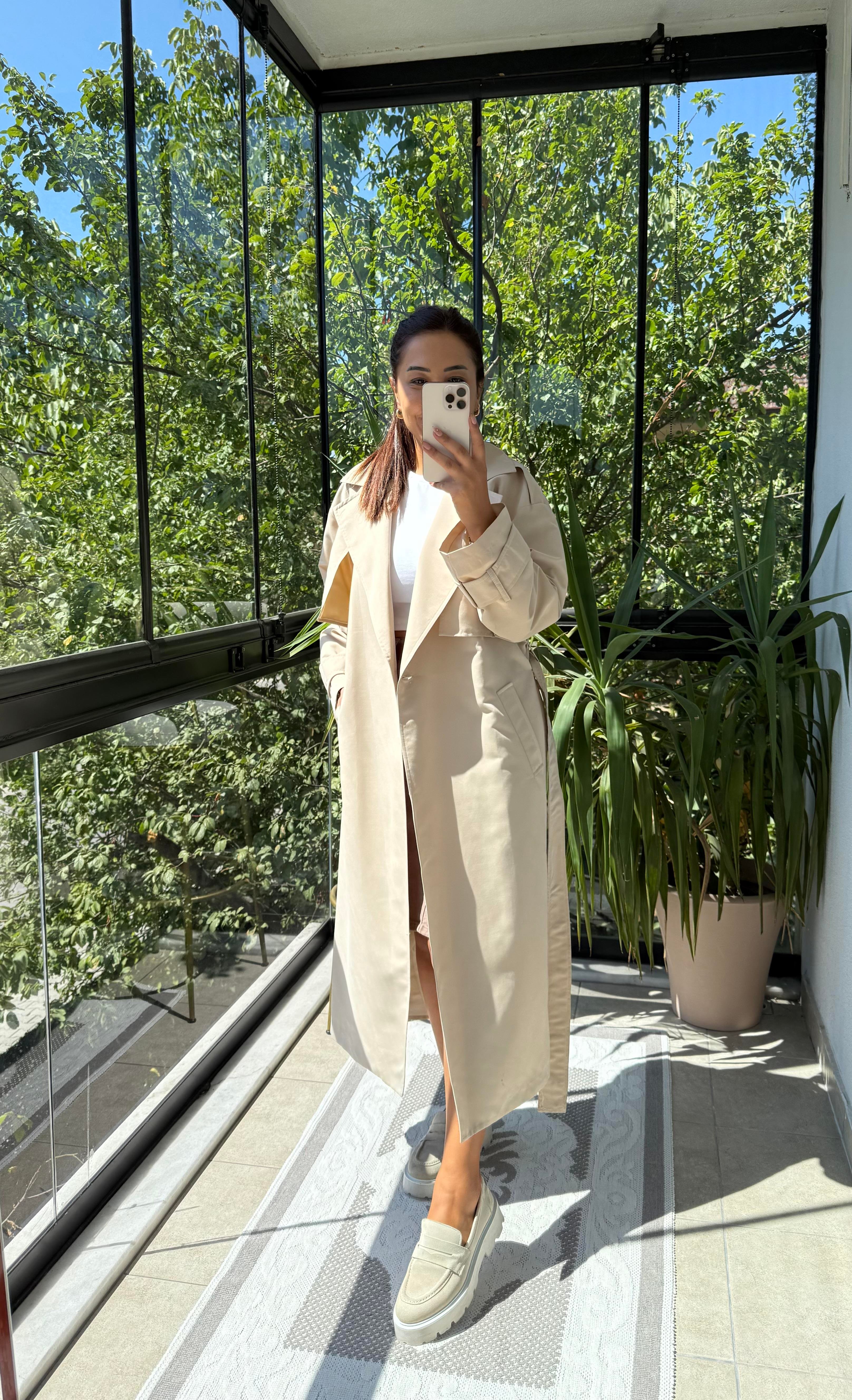 Tek Düğme Kuşaklı Uzun Trenç Bej