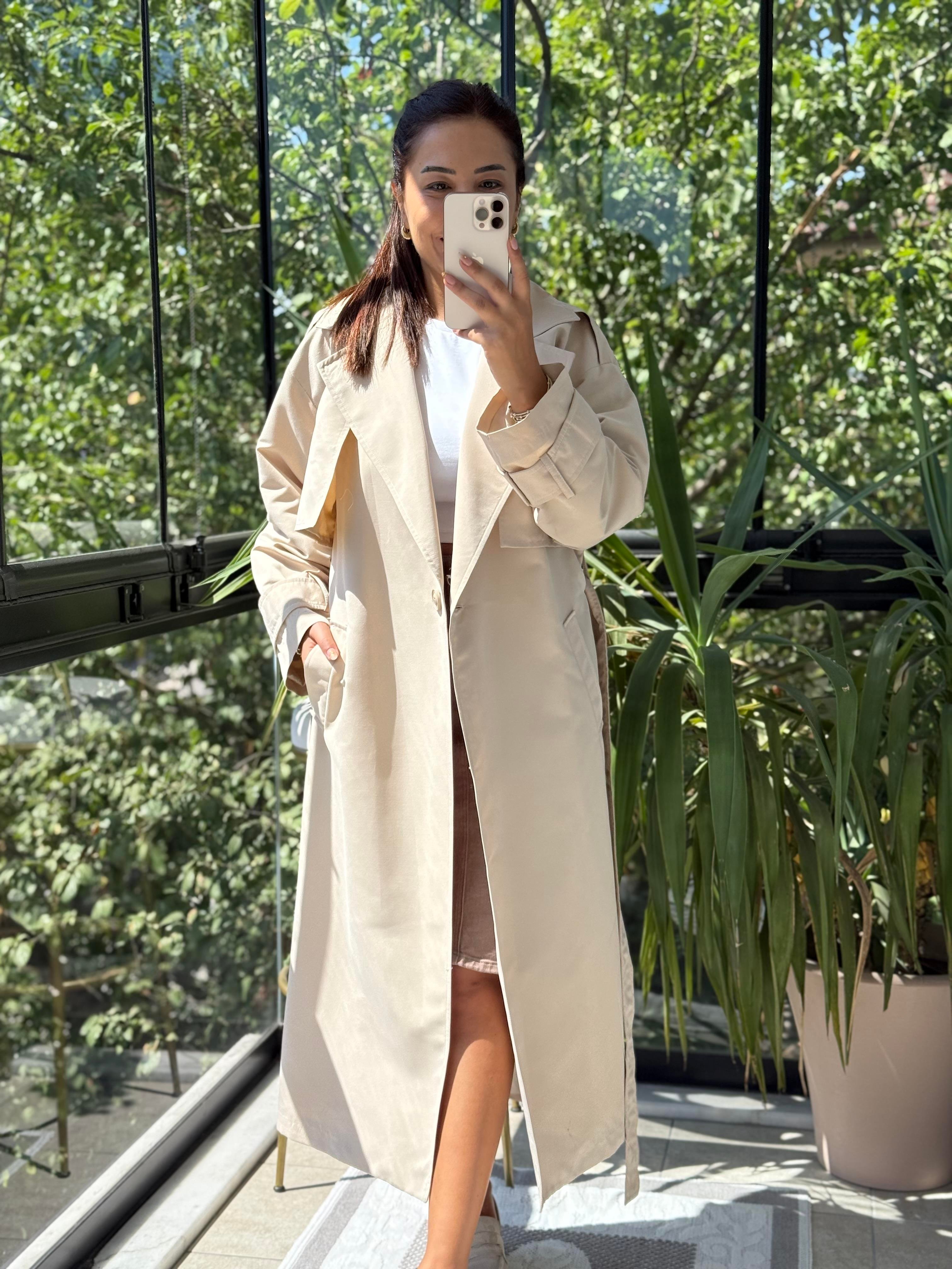 Tek Düğme Kuşaklı Uzun Trenç Bej