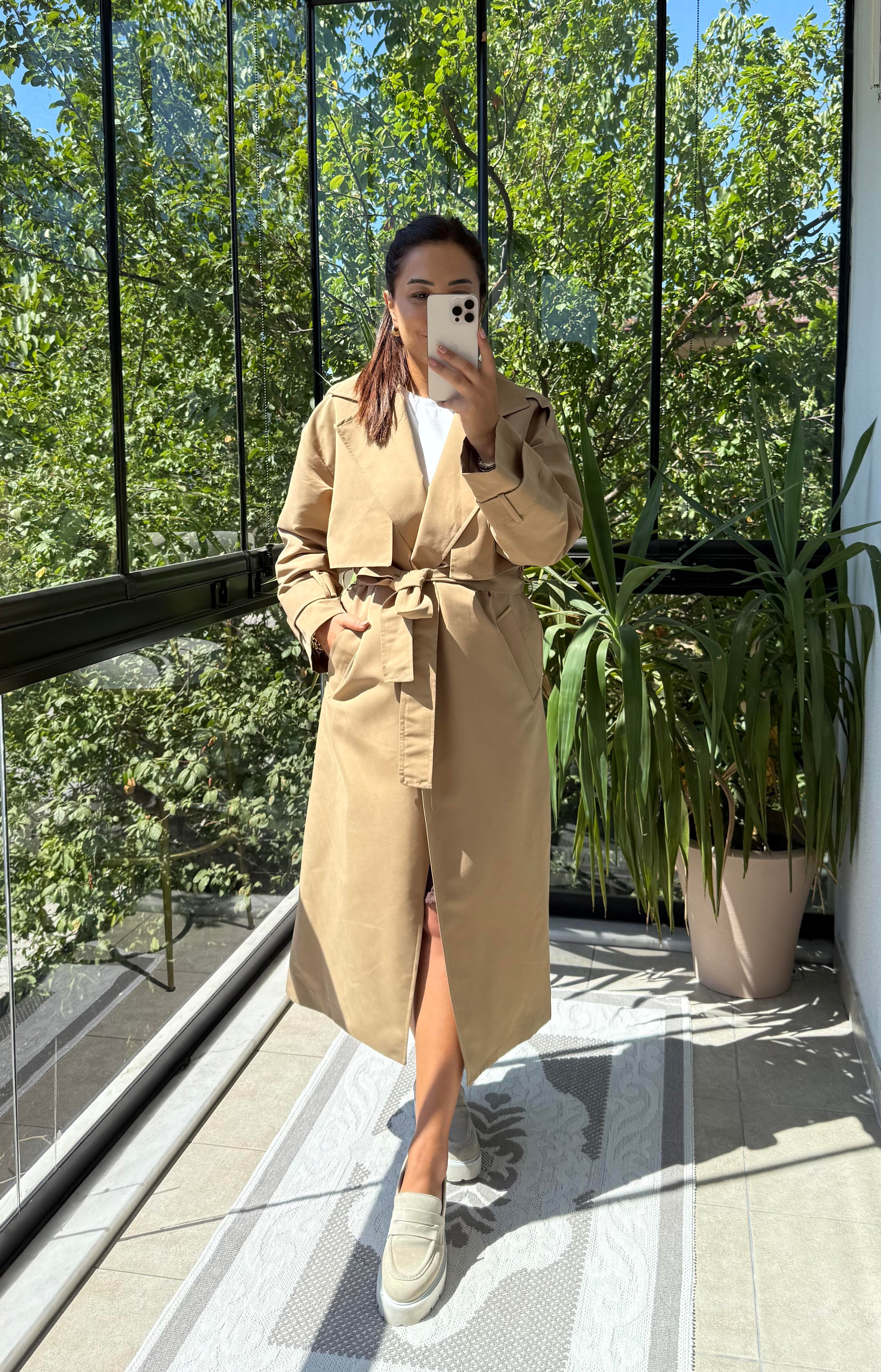 Tek Düğme Kuşaklı Uzun Trenç Camel