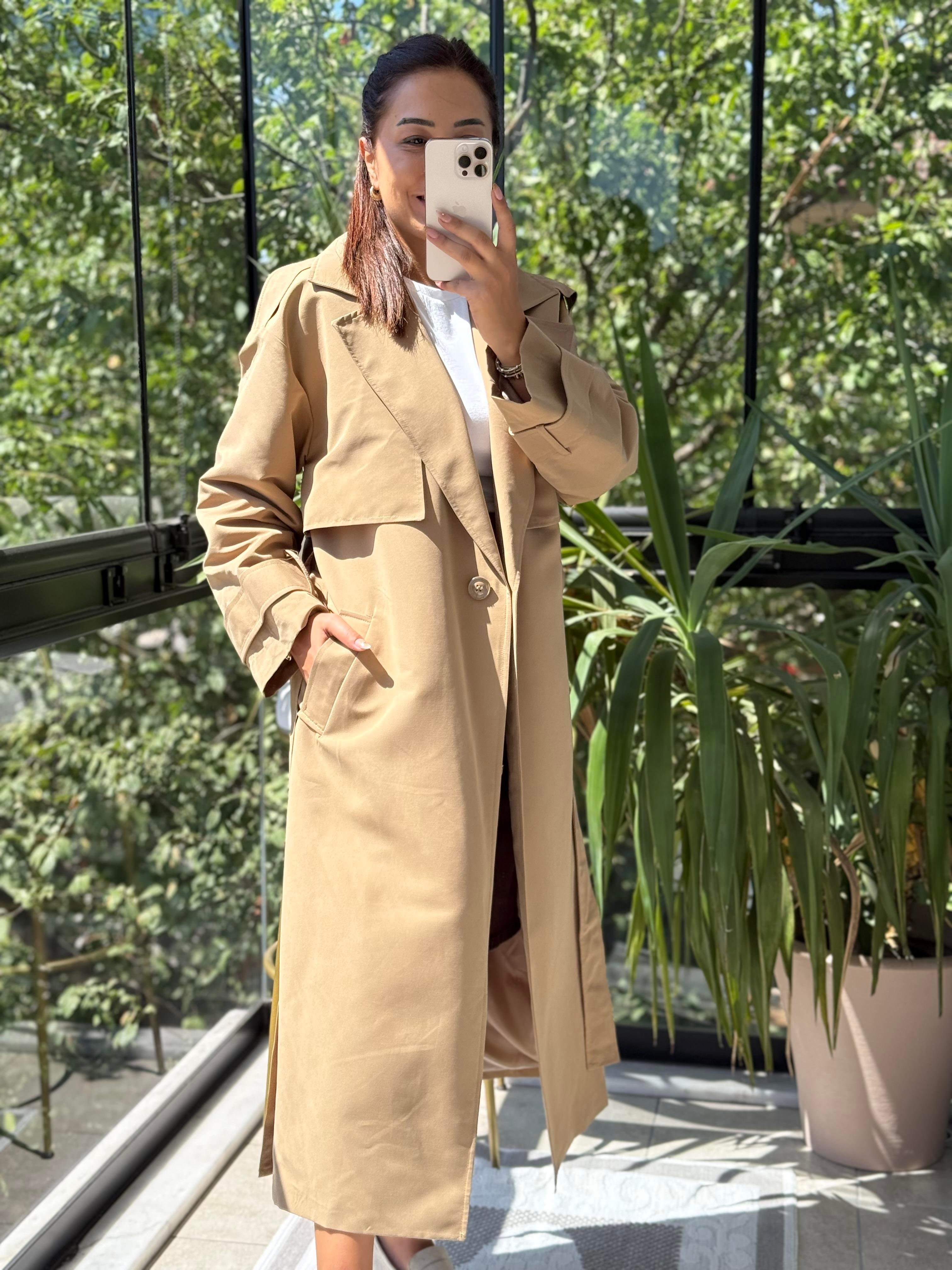 Tek Düğme Kuşaklı Uzun Trenç Camel