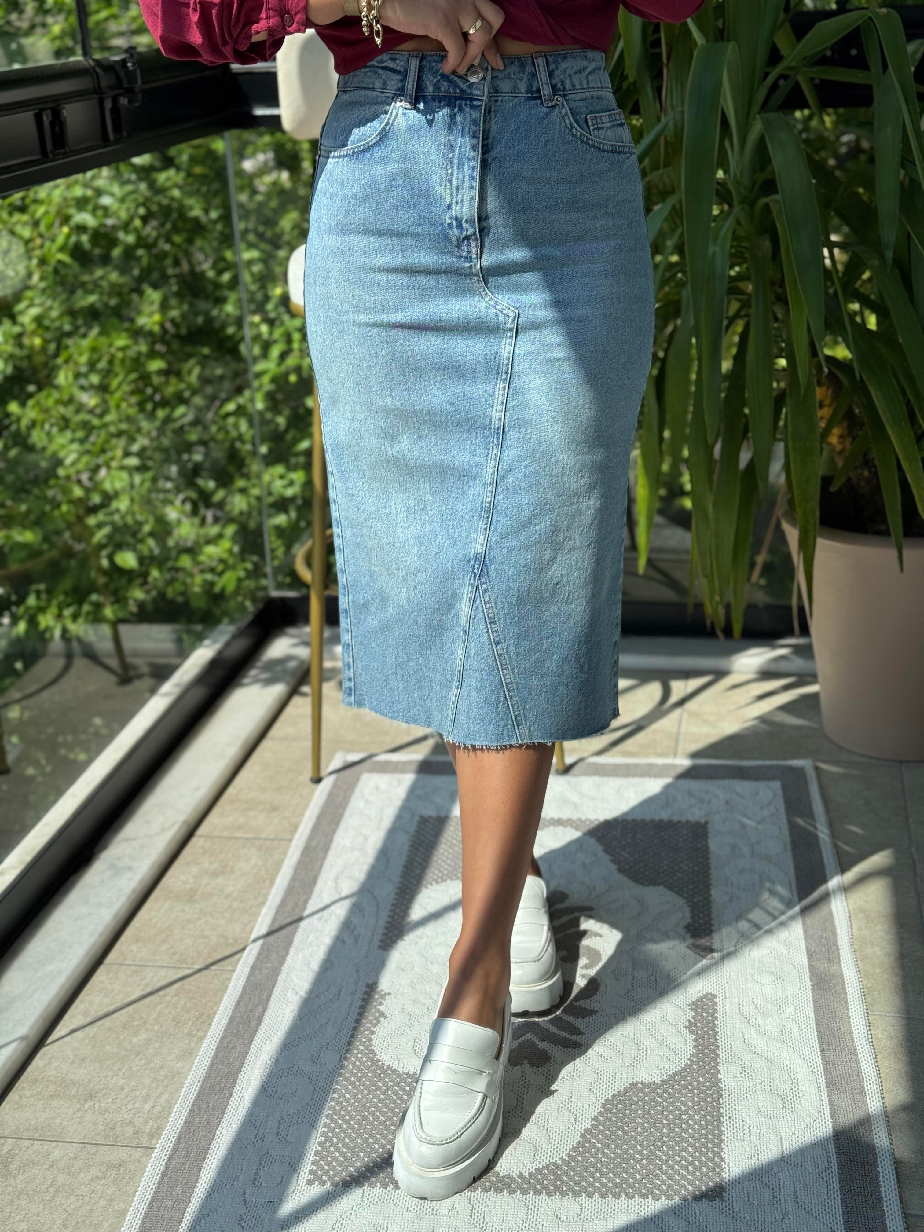 Üçgen Parça Detaylı Etek Mavi