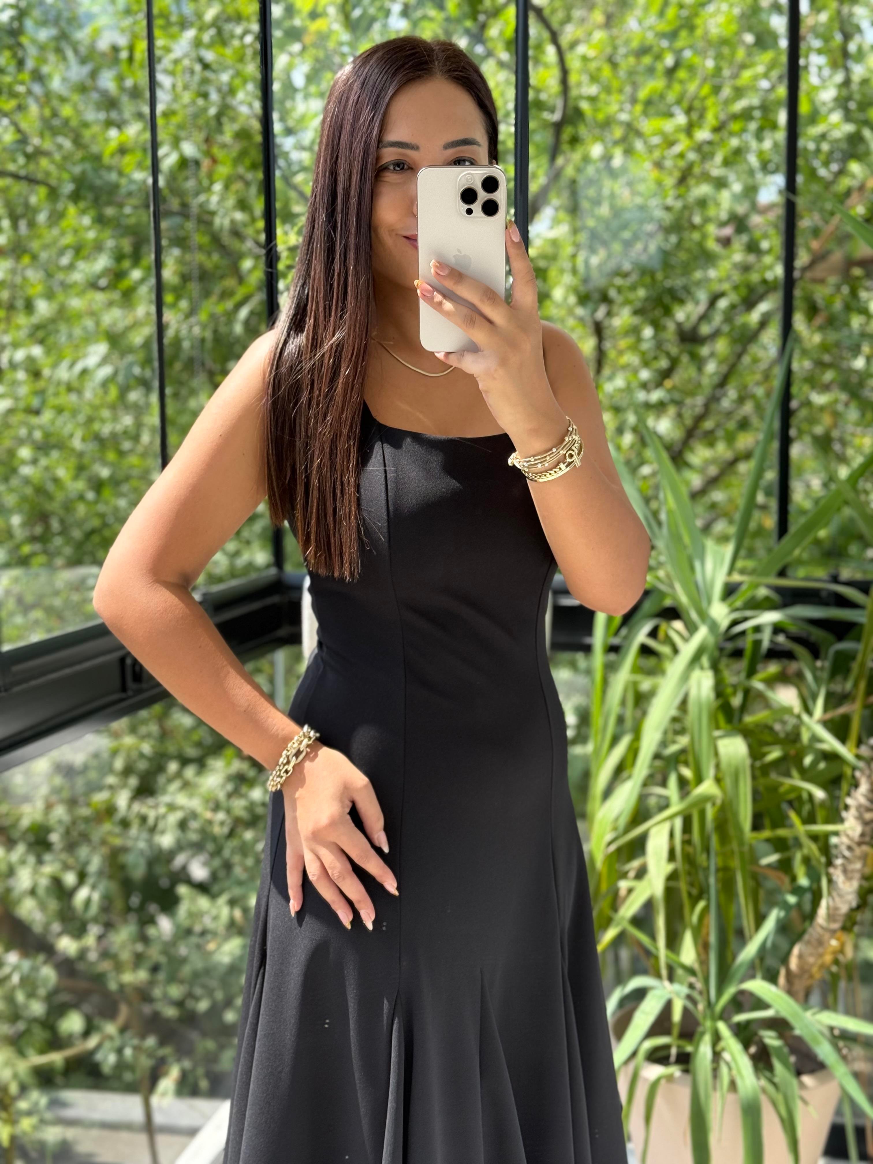 Volanlı Slim Elbise Siyah