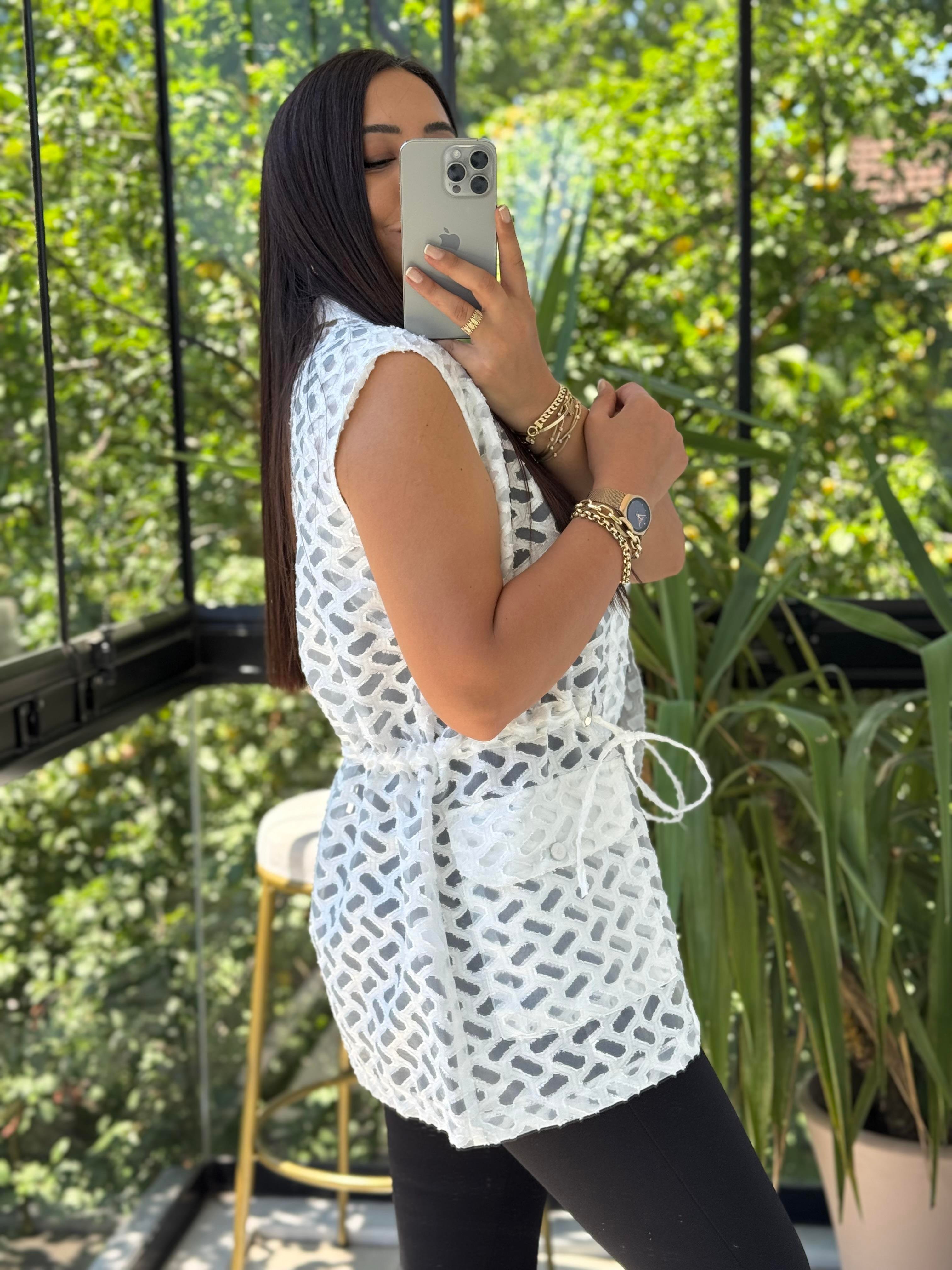 Yakma Bağlamalı Yelek Beyaz