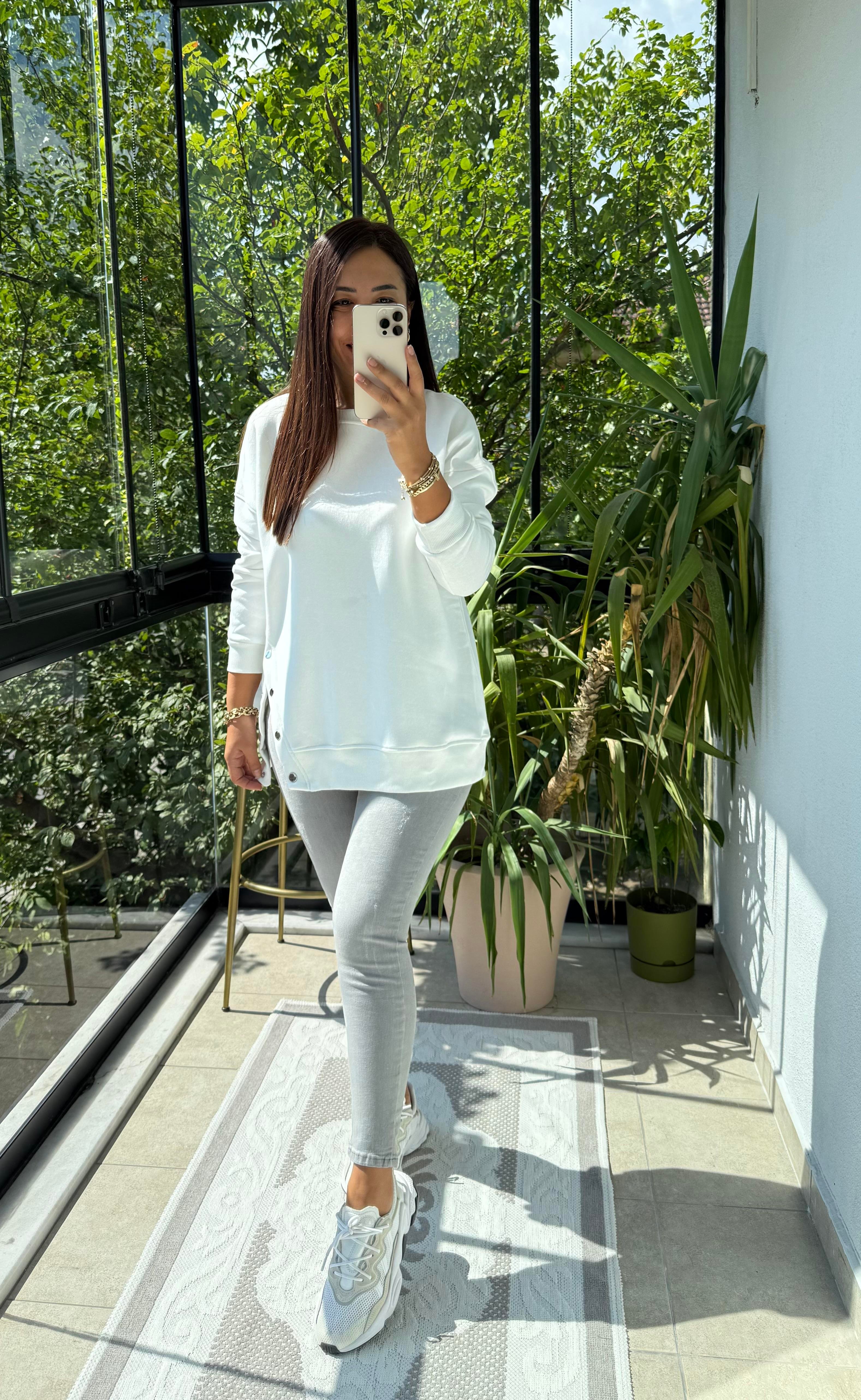 Yanı Çıtçıtlı Sweatshirt Beyaz 