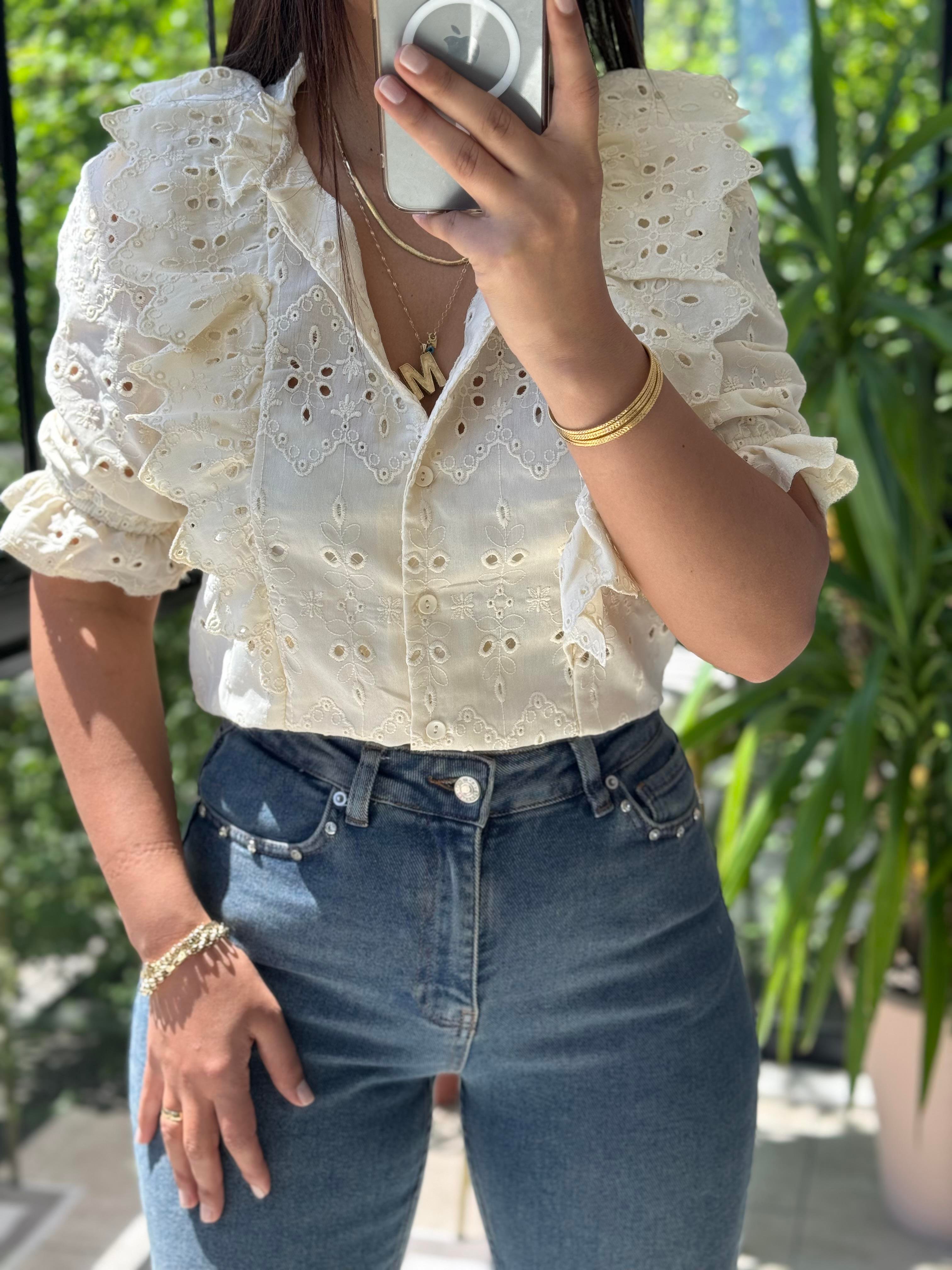 Yanları Fırfırlı Fisto Gömlek Bej