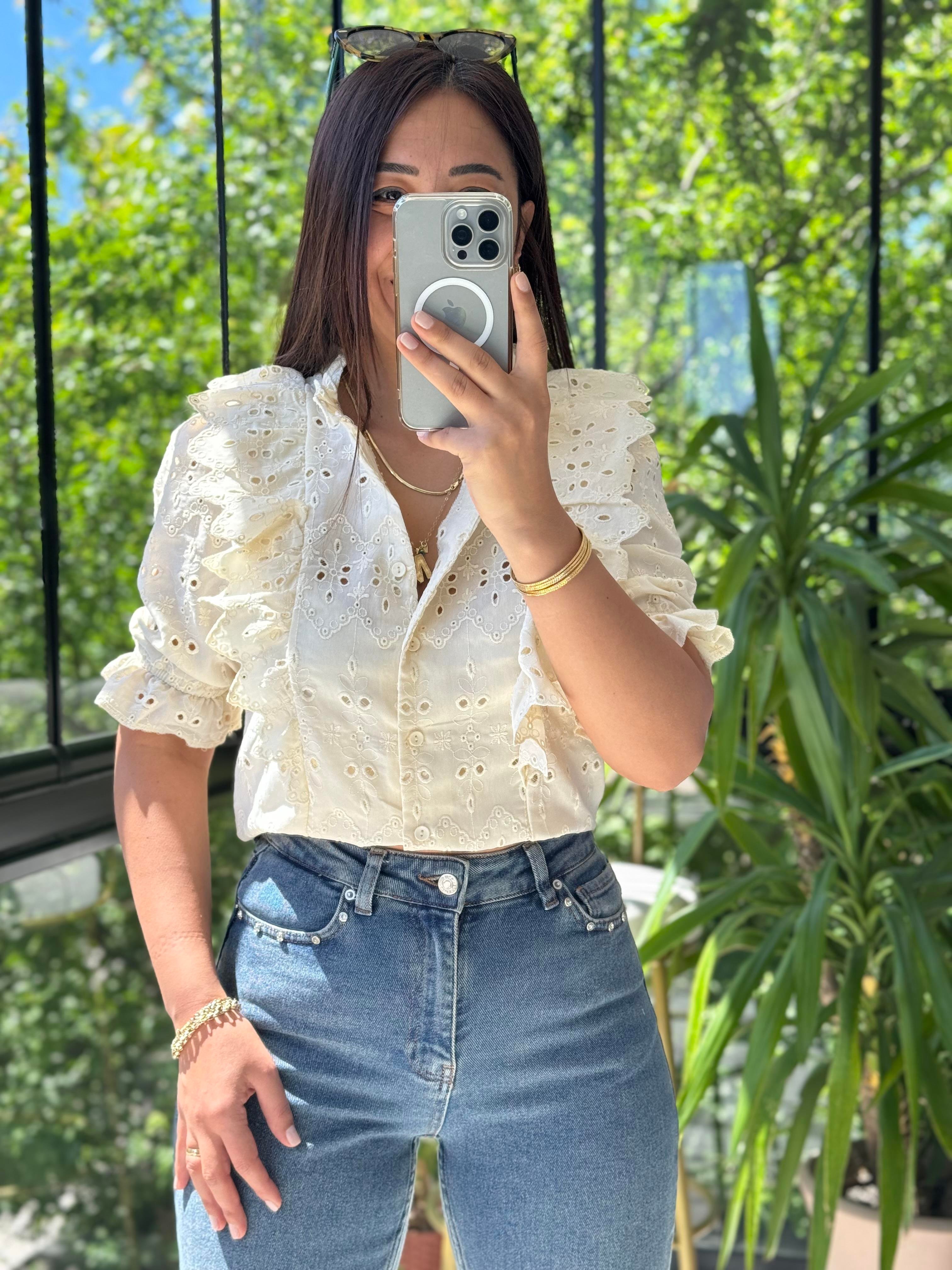 Yanları Fırfırlı Fisto Gömlek Bej